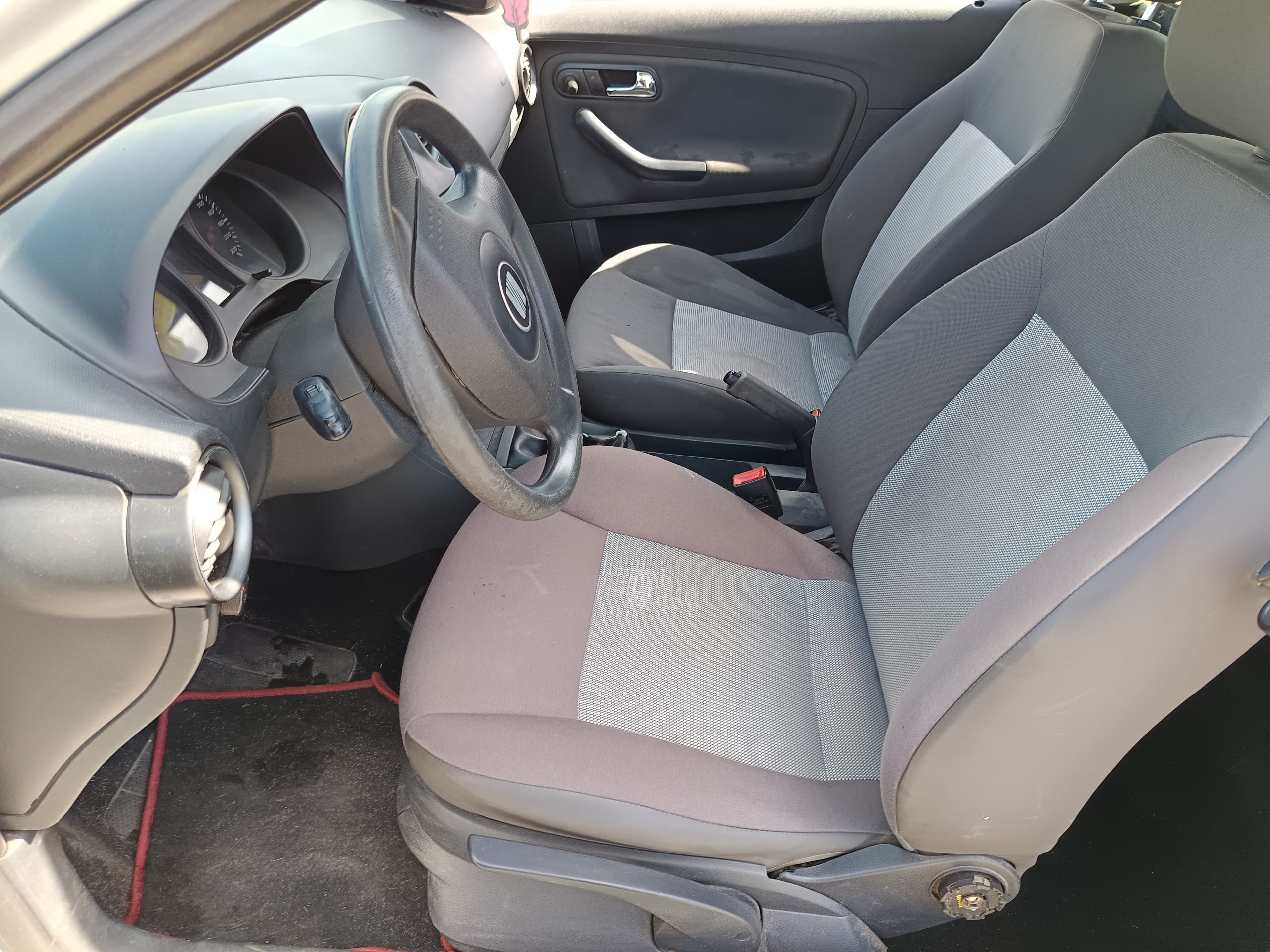 Seat Ibiza · Ano 2005 — imagem 28