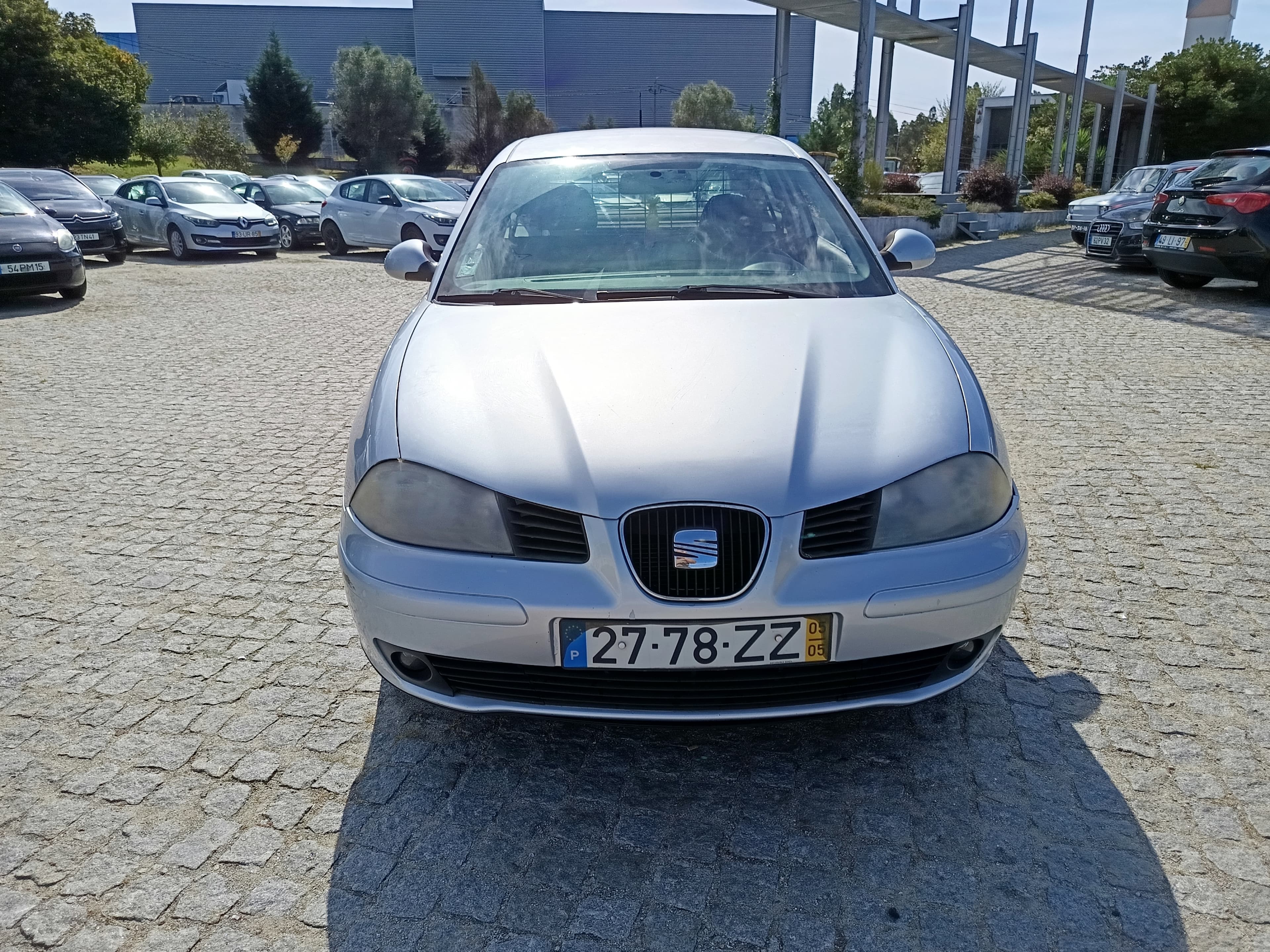 Seat Ibiza · Ano 2005 — imagem 2