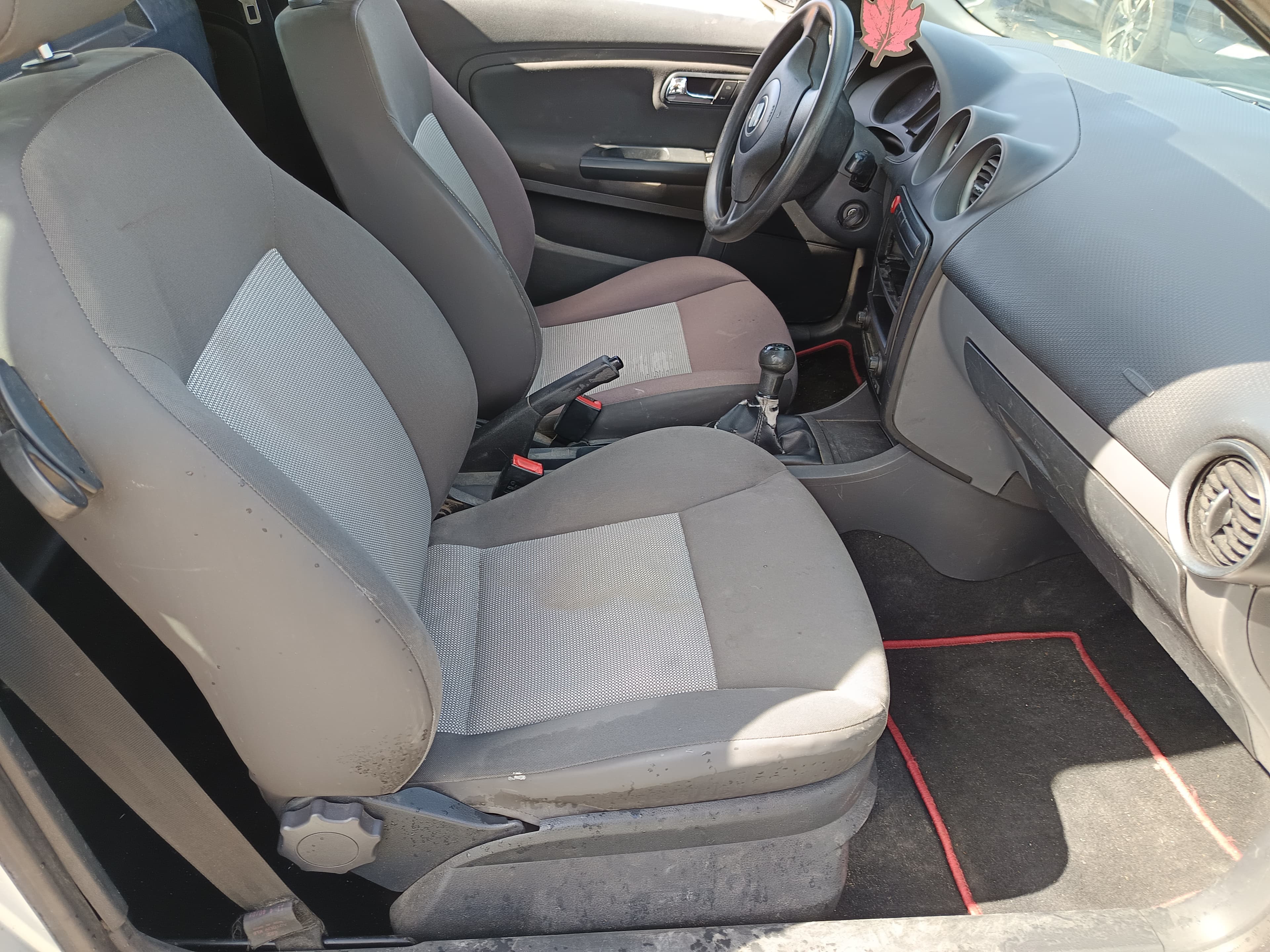 Seat Ibiza · Ano 2005 — imagem 25