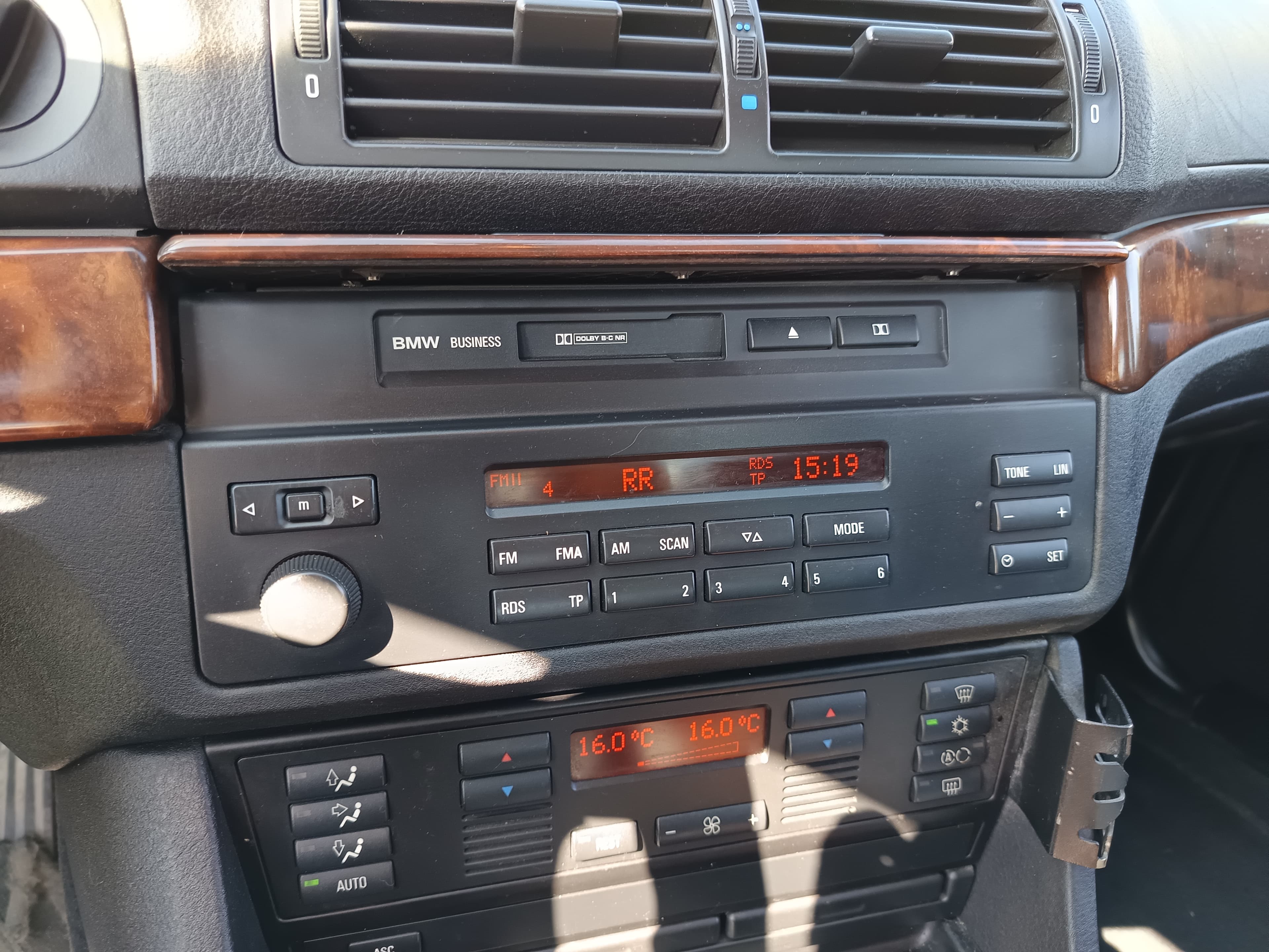BMW 520d · Ano 2000 — imagen 36