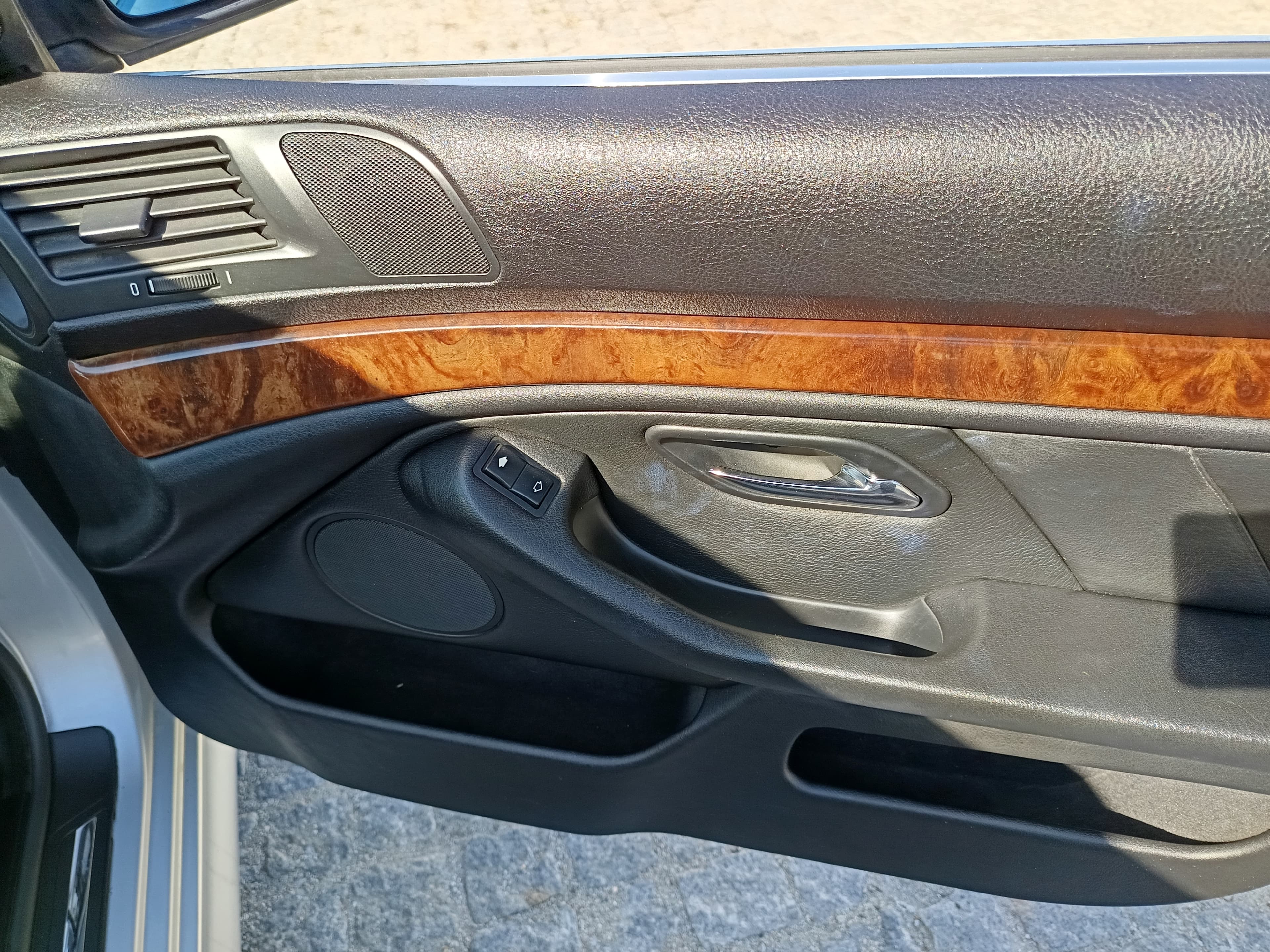 BMW 520d · Ano 2000 — imagen 24