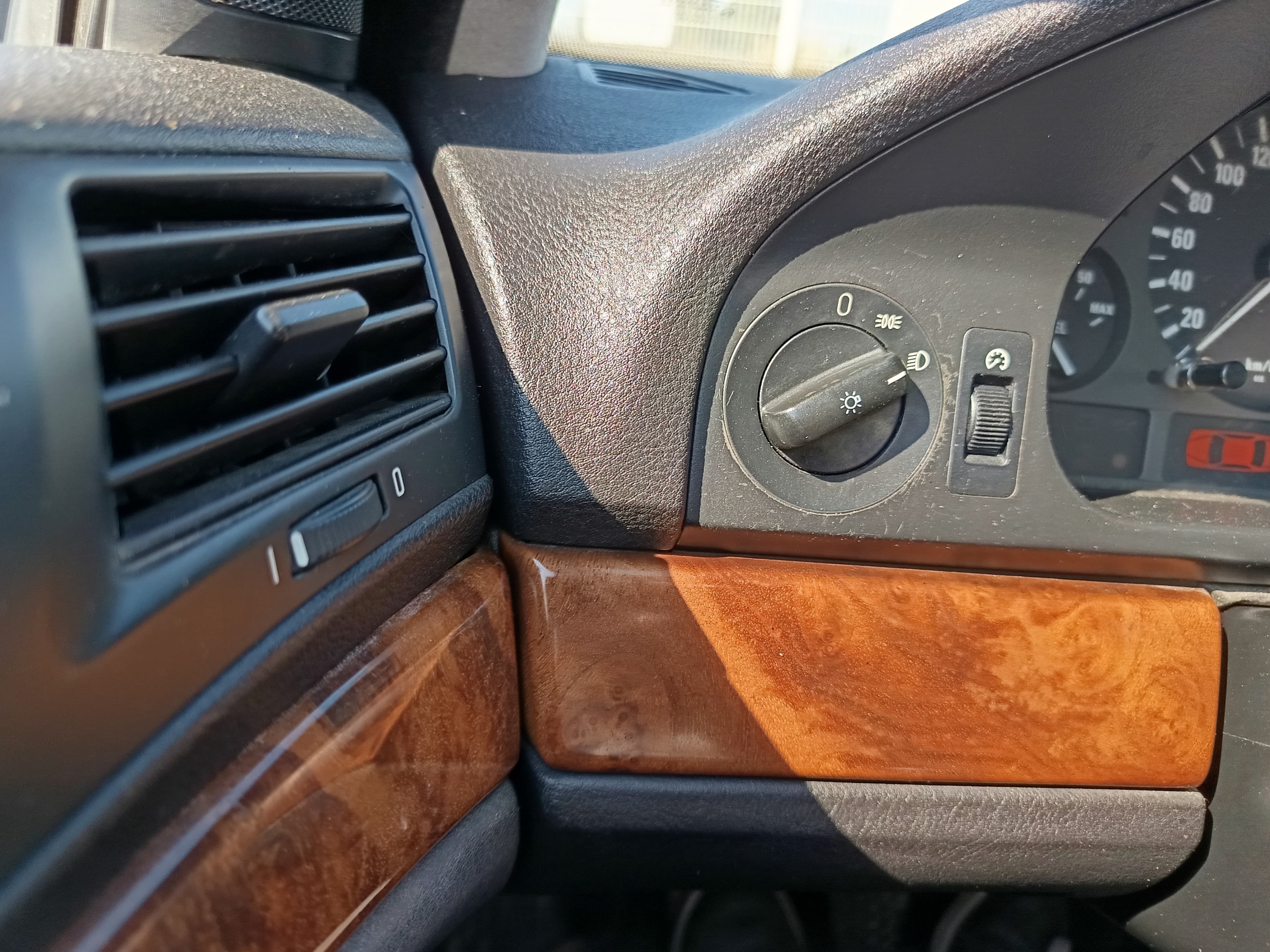 BMW 520d · Ano 2000 — imagen 40