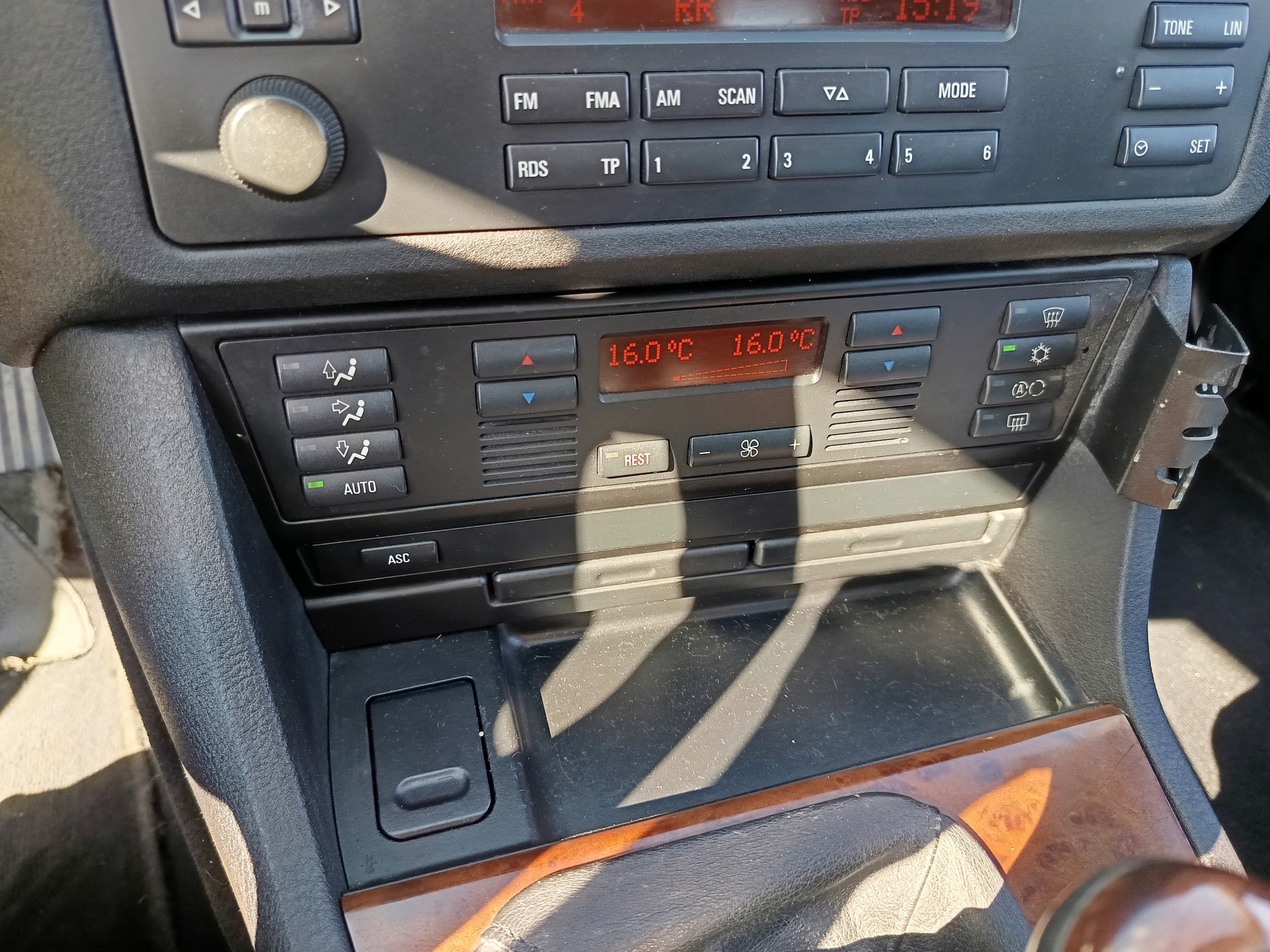 BMW 520d · Ano 2000 — imagen 37