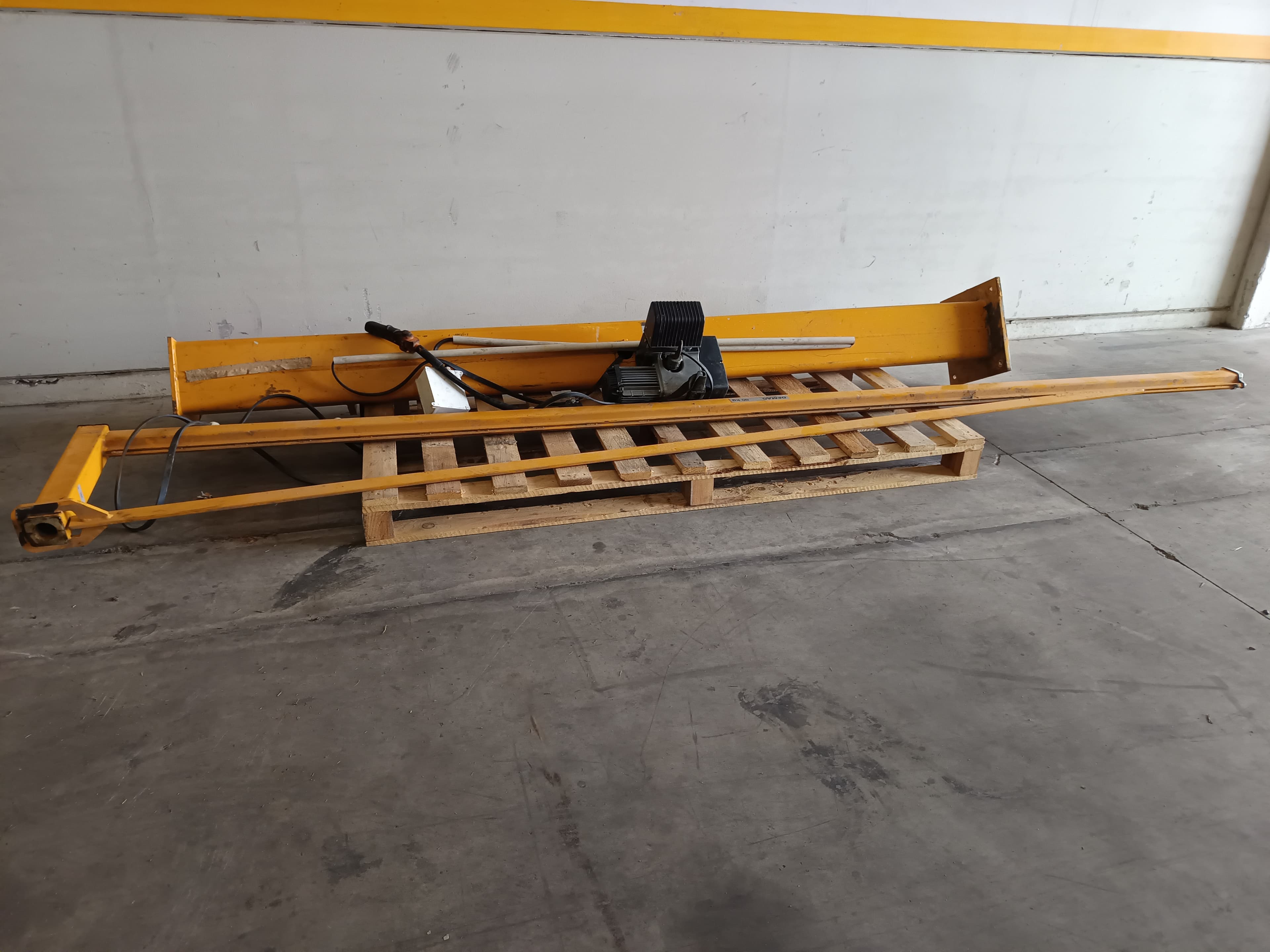 Grua Demag — imagen 2