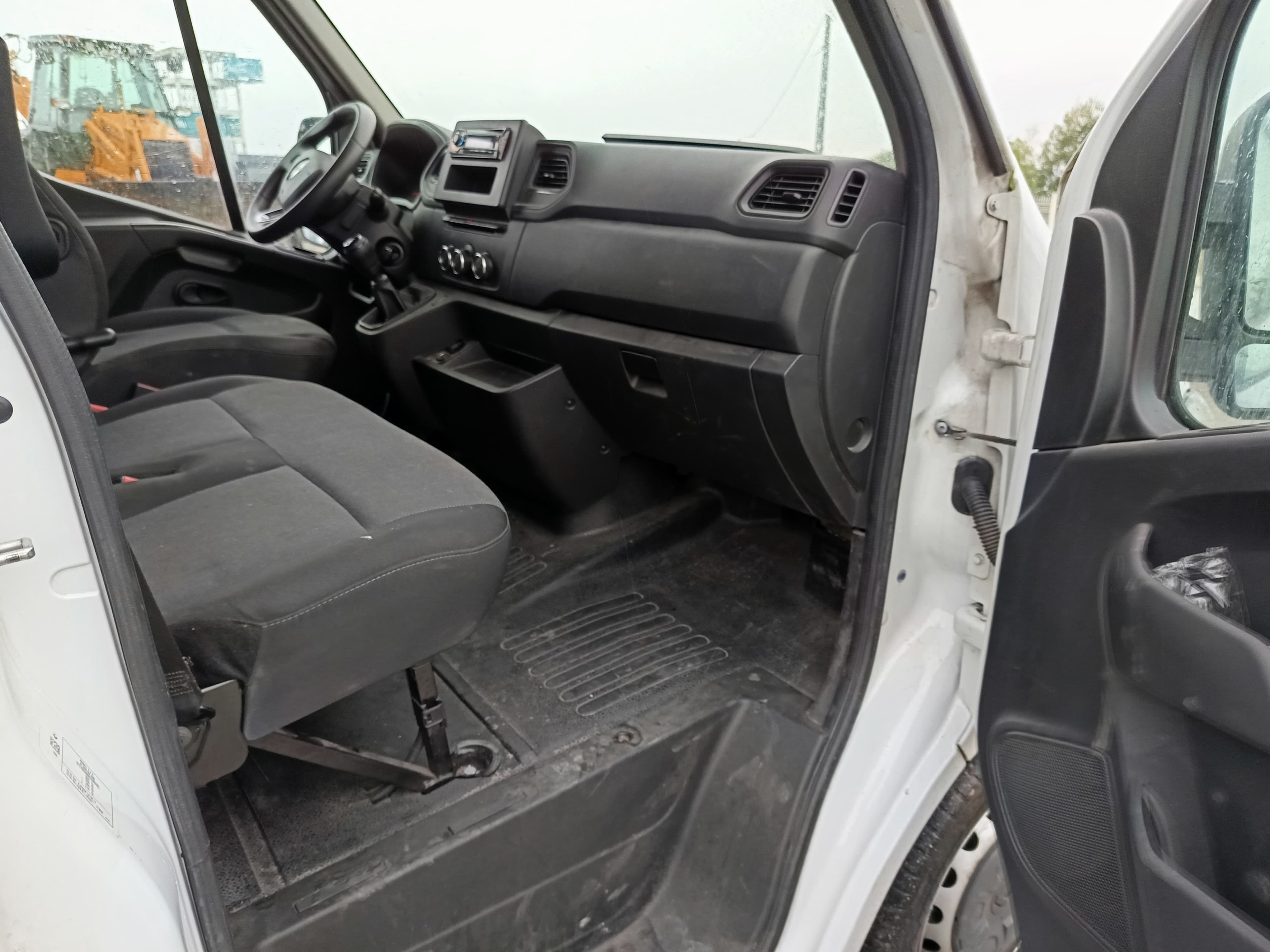 Renault Master · Ano 2022 — imagem 14