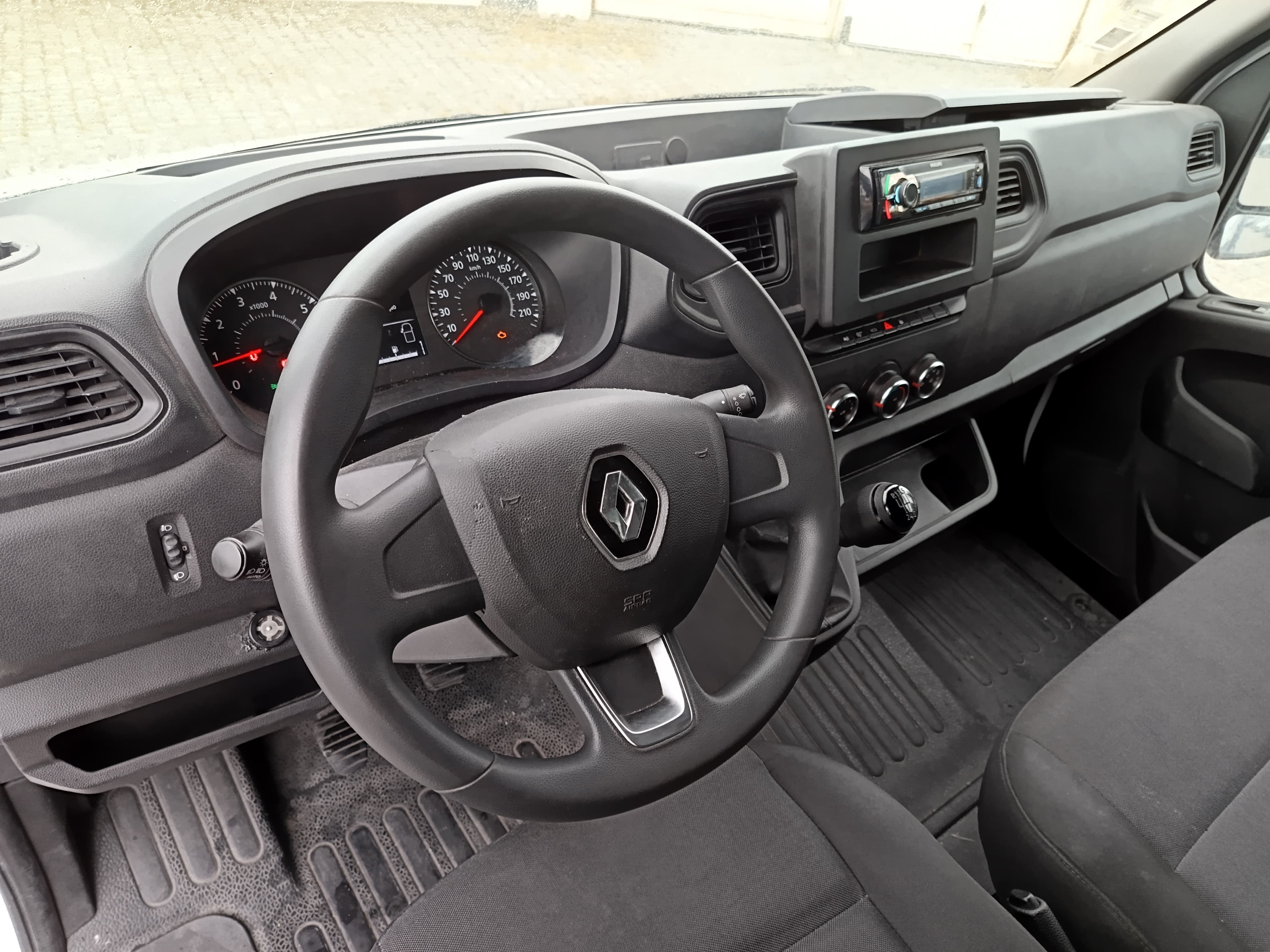 Renault Master · Ano 2022 — imagem 21