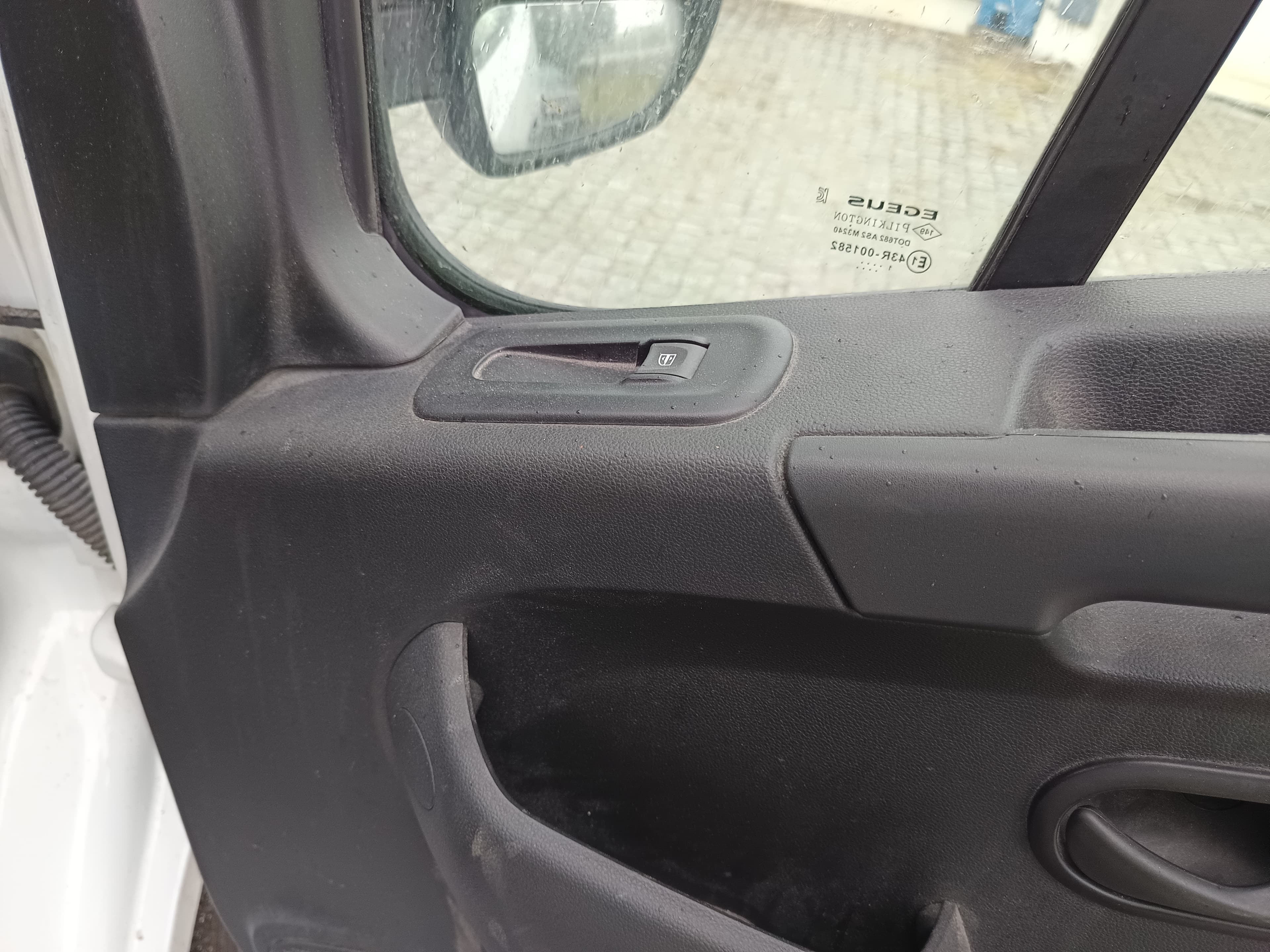 Renault Master · Ano 2022 — imagem 15