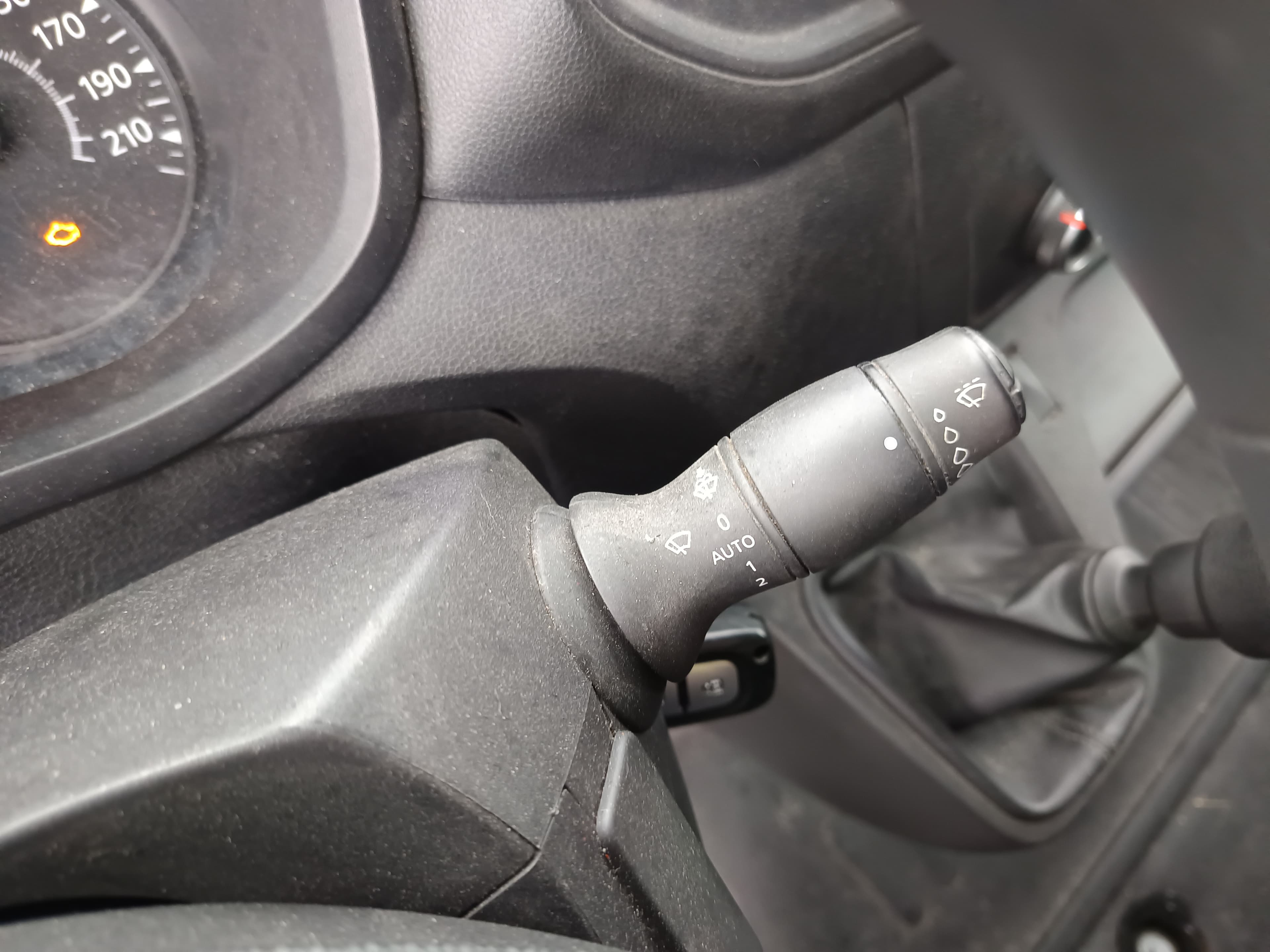 Renault Master · Ano 2022 — imagem 26