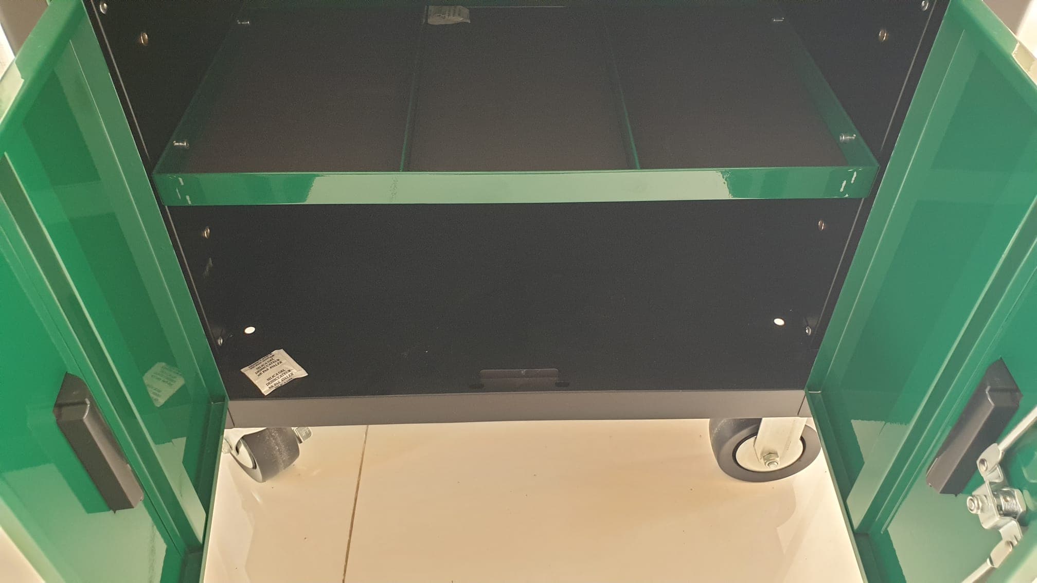 Carrinho ferramentas — image 3