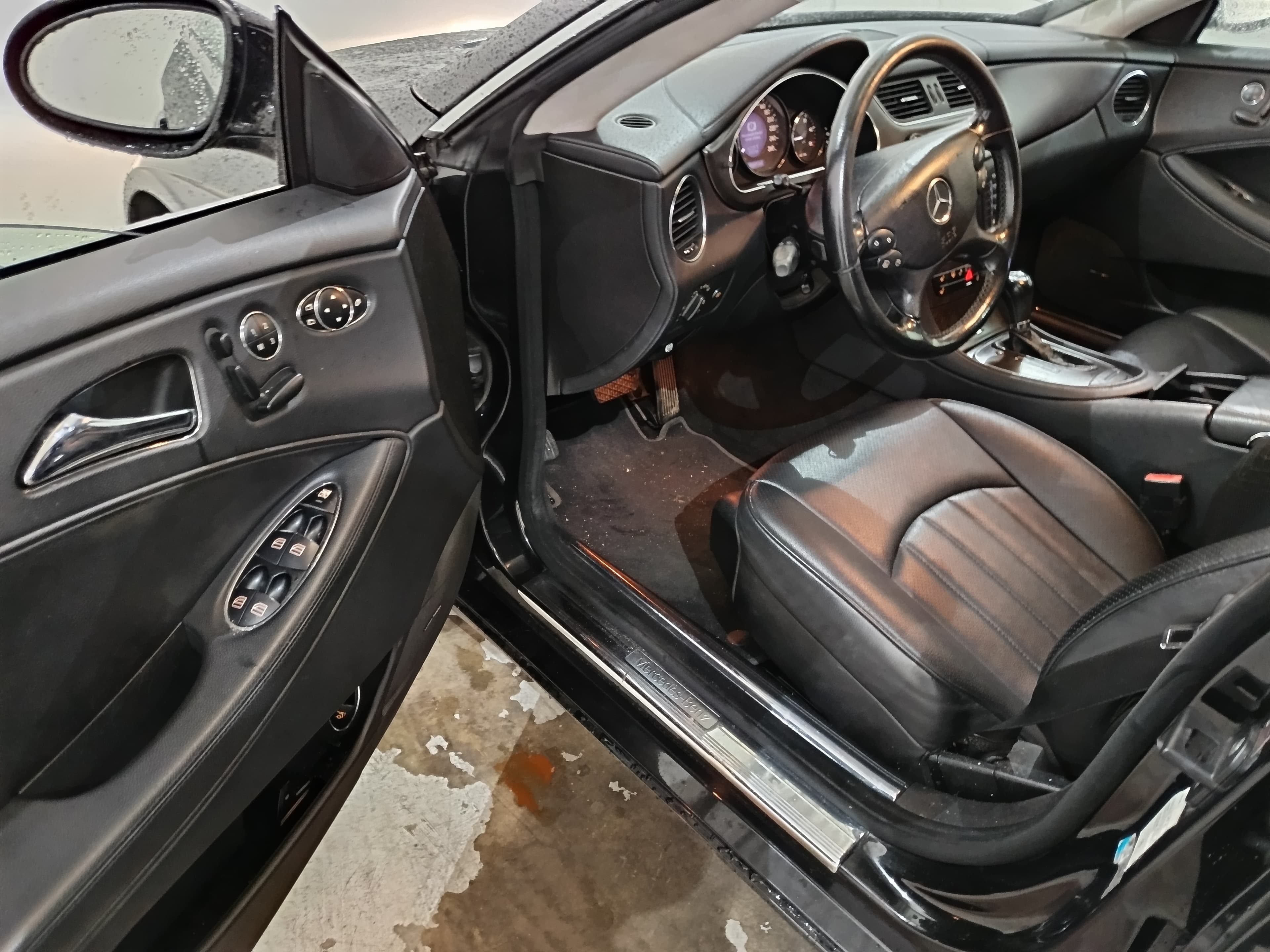 Mercedes-Benz CLS 320CDI · Ano 2005 — imagen 28