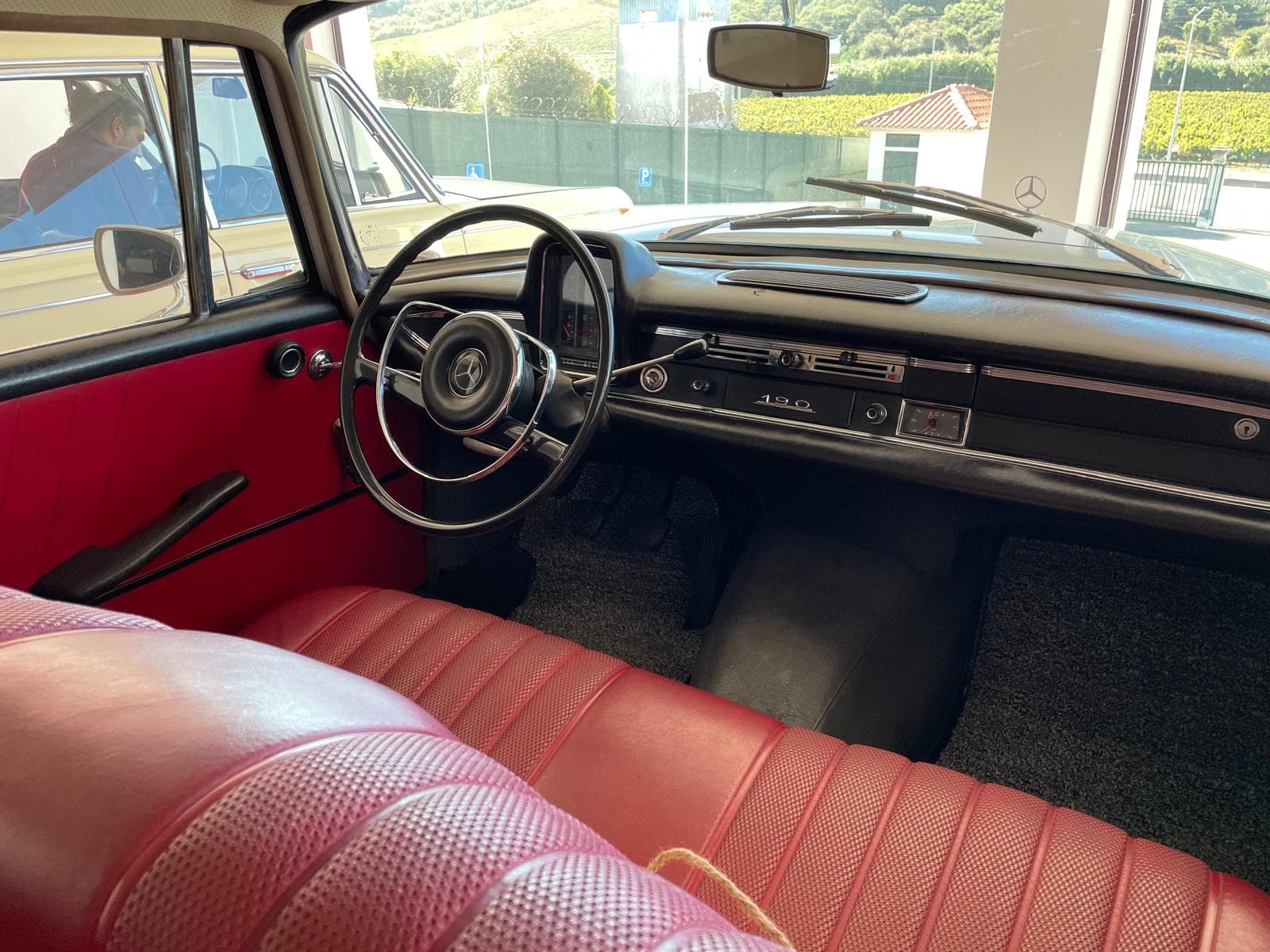 Mercedes-Benz 190 C · Ano 1973 — imagem 7