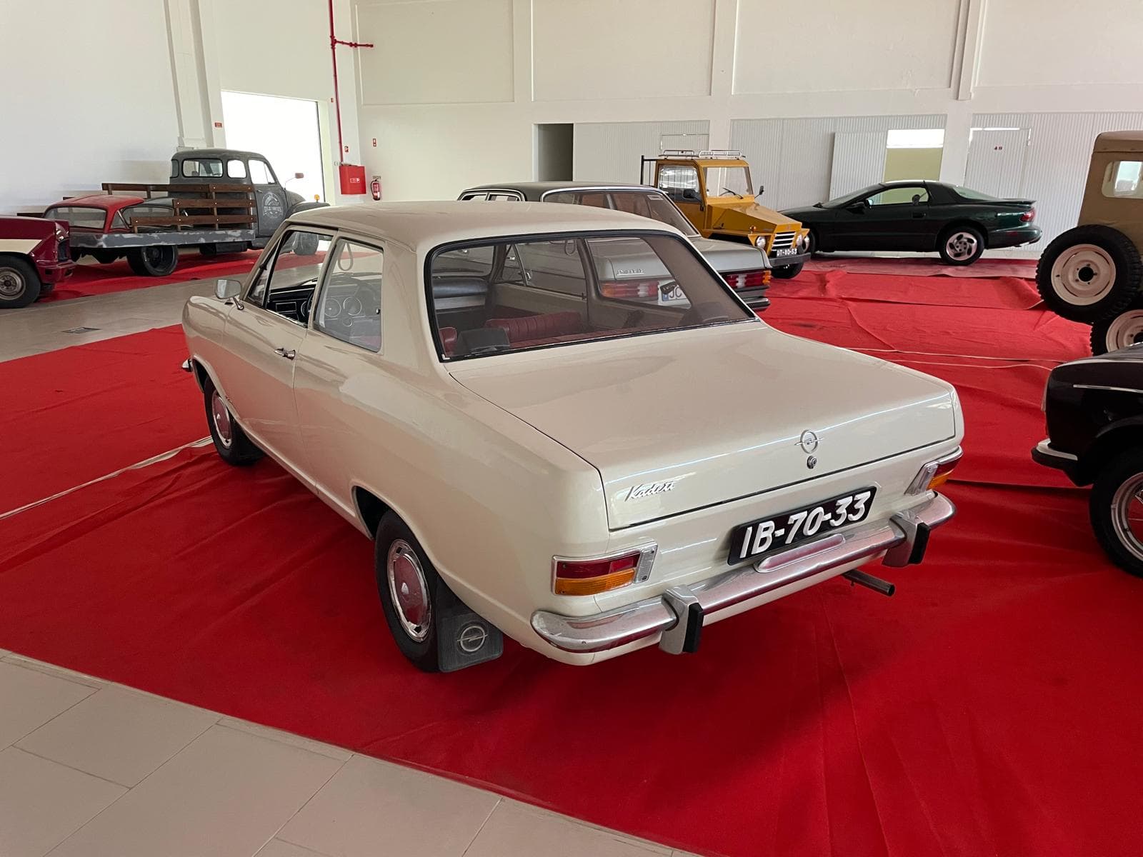 Opel Kadett Sedan 2 Door 1.1 · Ano 1967 — imagen 6