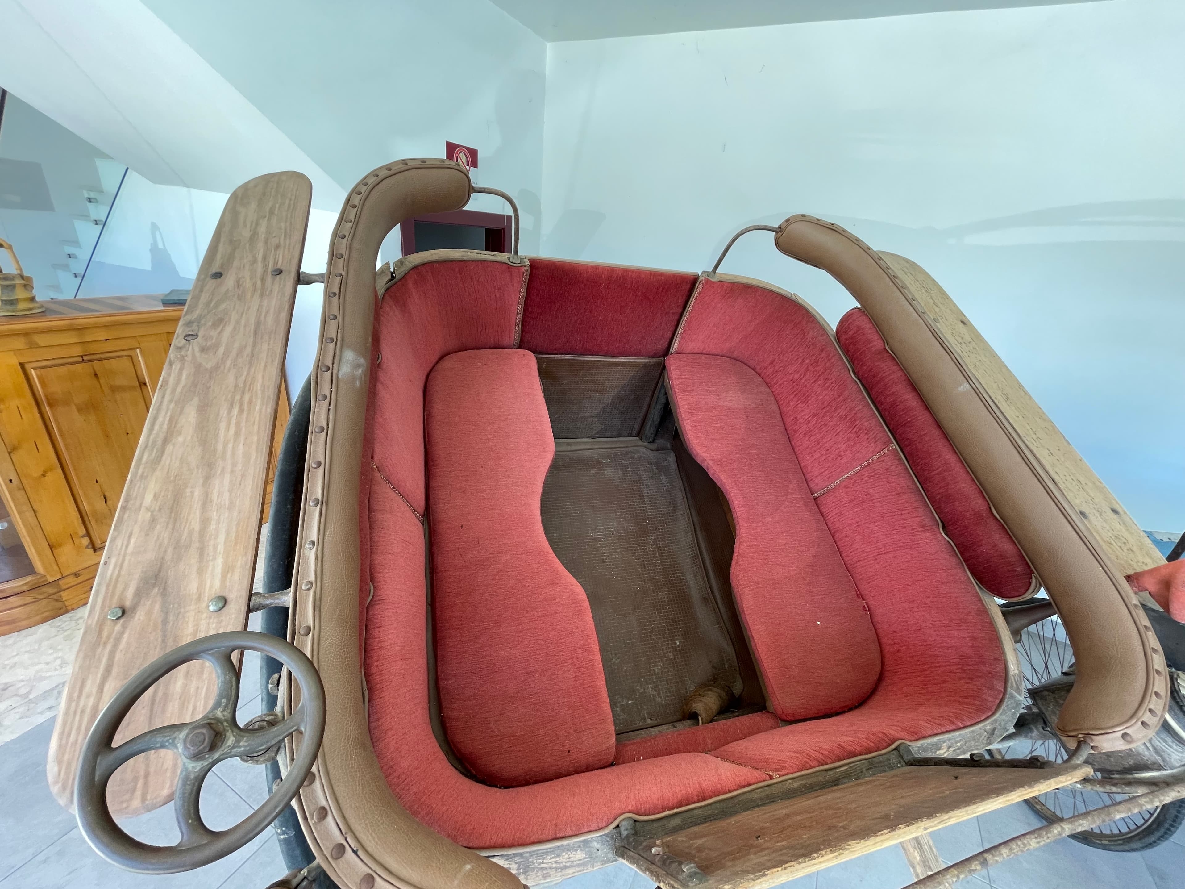 Chariot — image 4