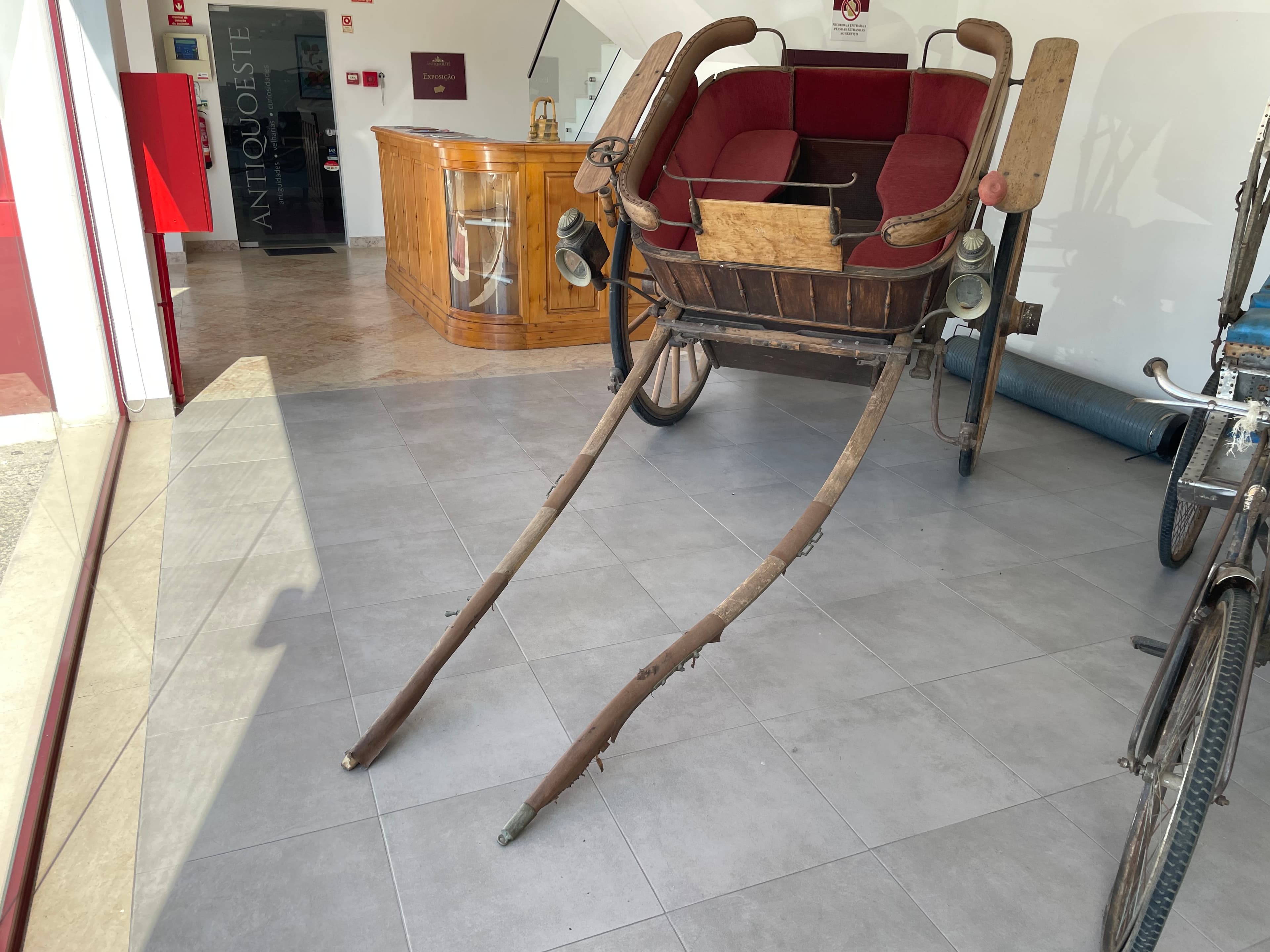Chariot — image 3
