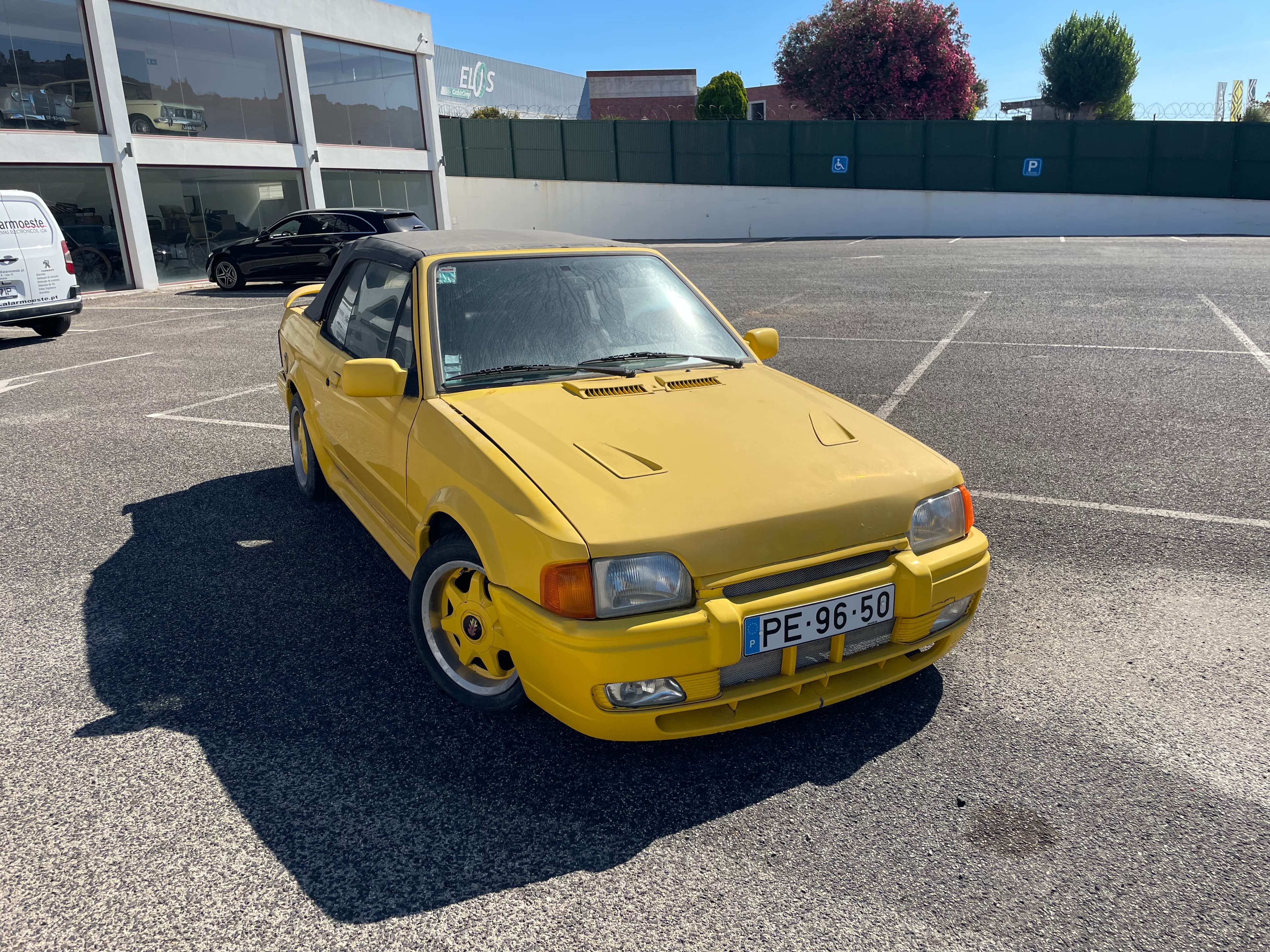 Ford Escort Cabrio — imagen 3