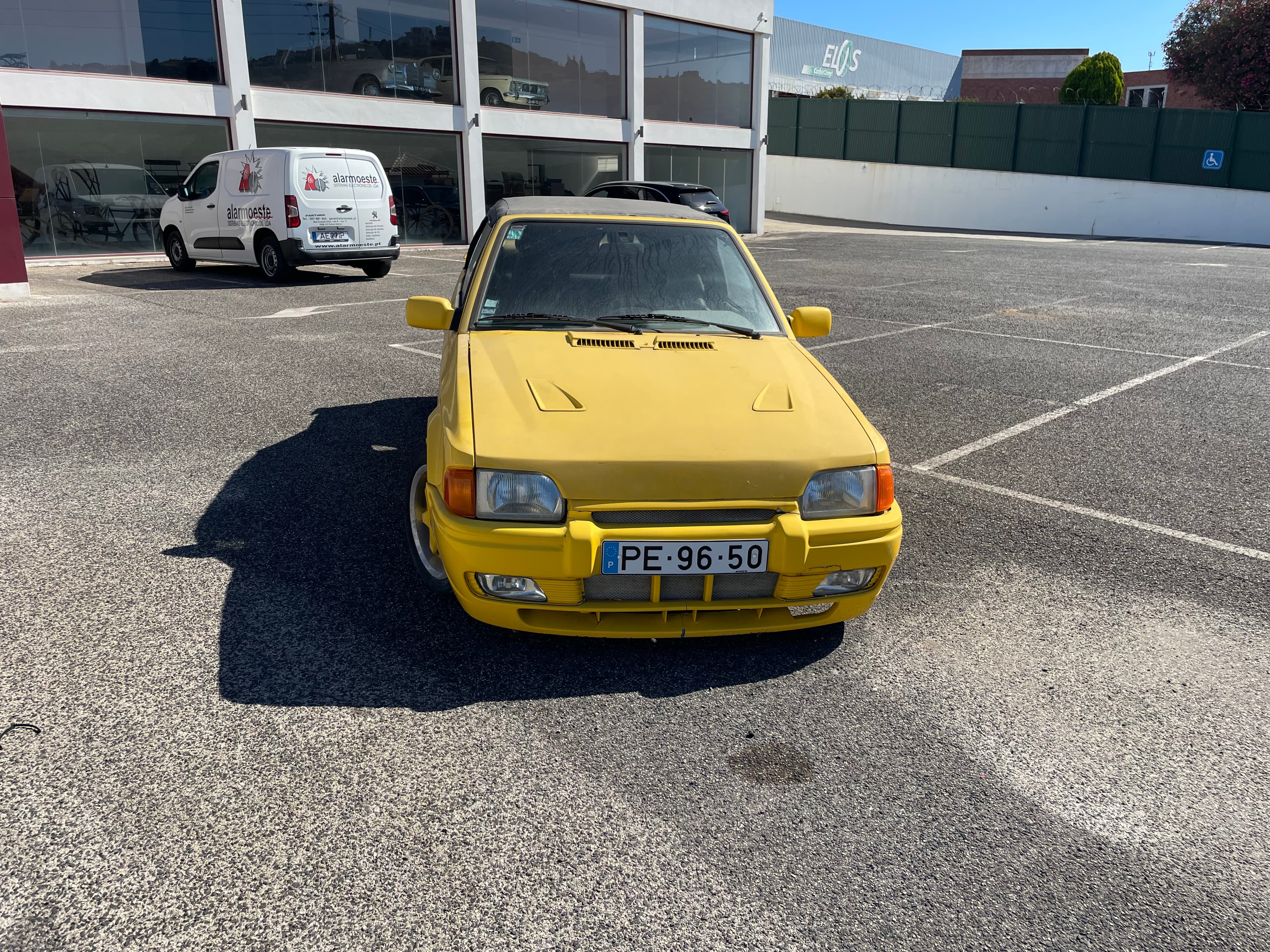 Ford Escort Cabrio — imagen 2