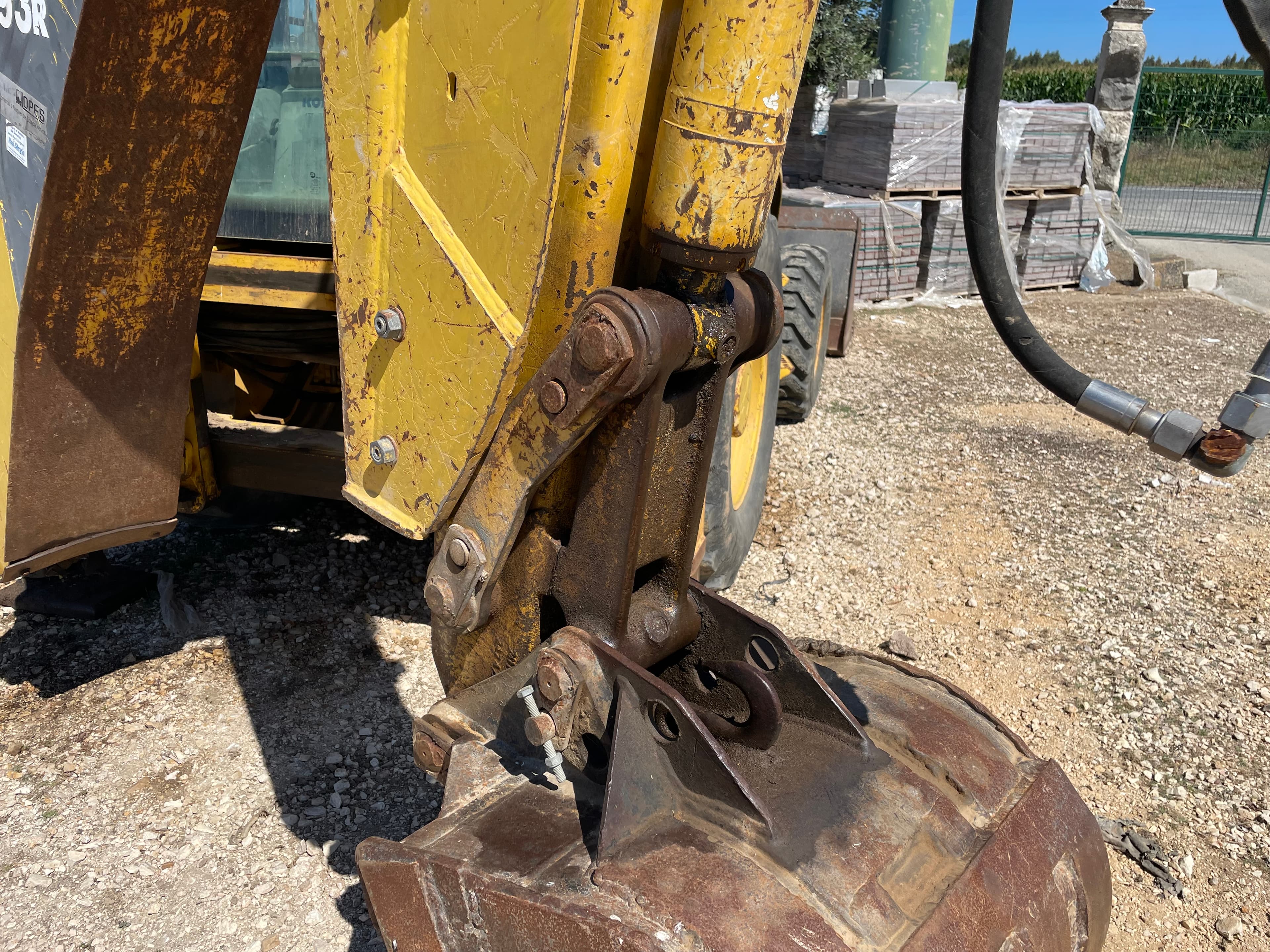 Retroescavadora Komatsu — imagem 5