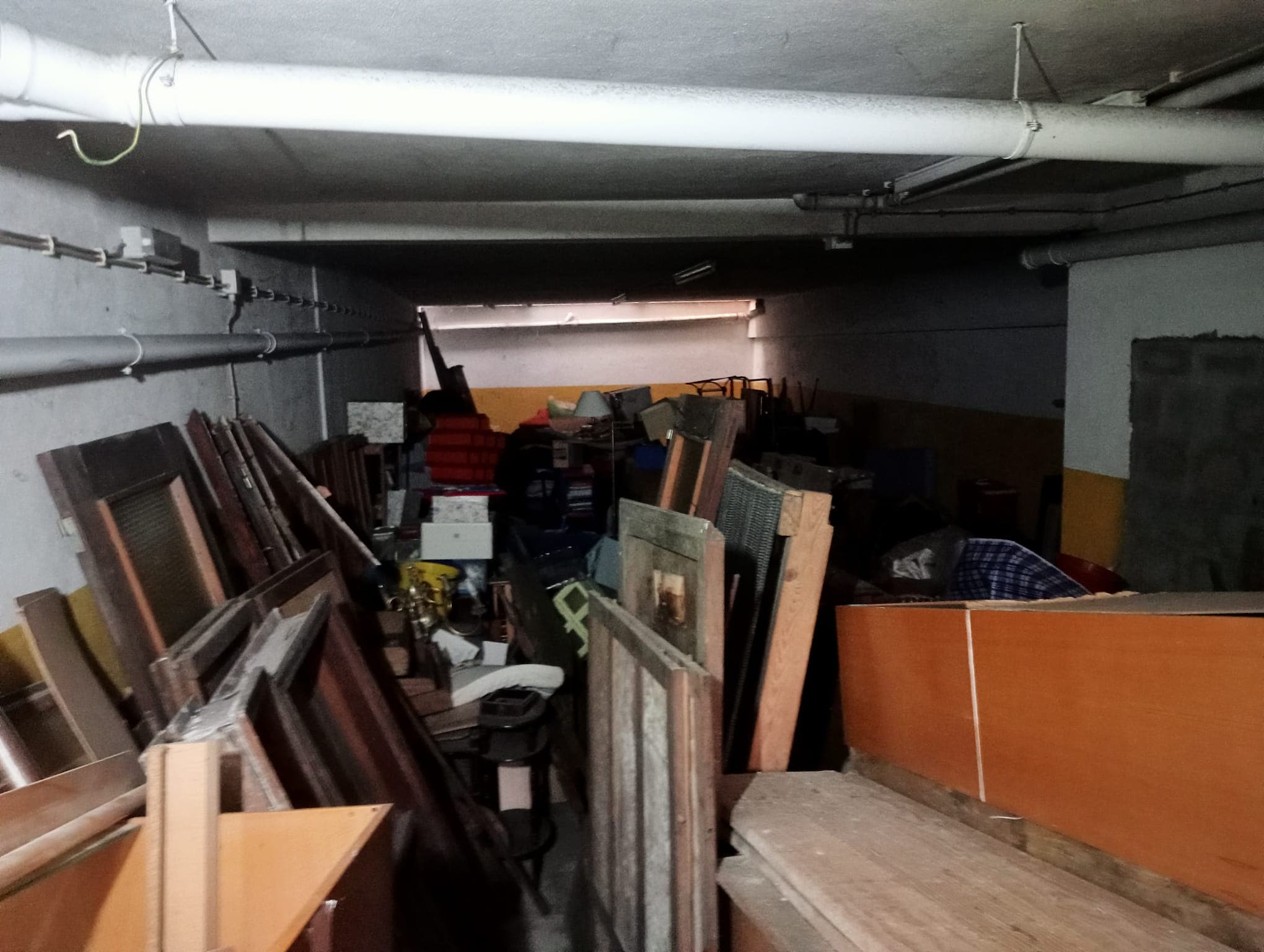 Garagem · V. N. de Gaia — imagem 5