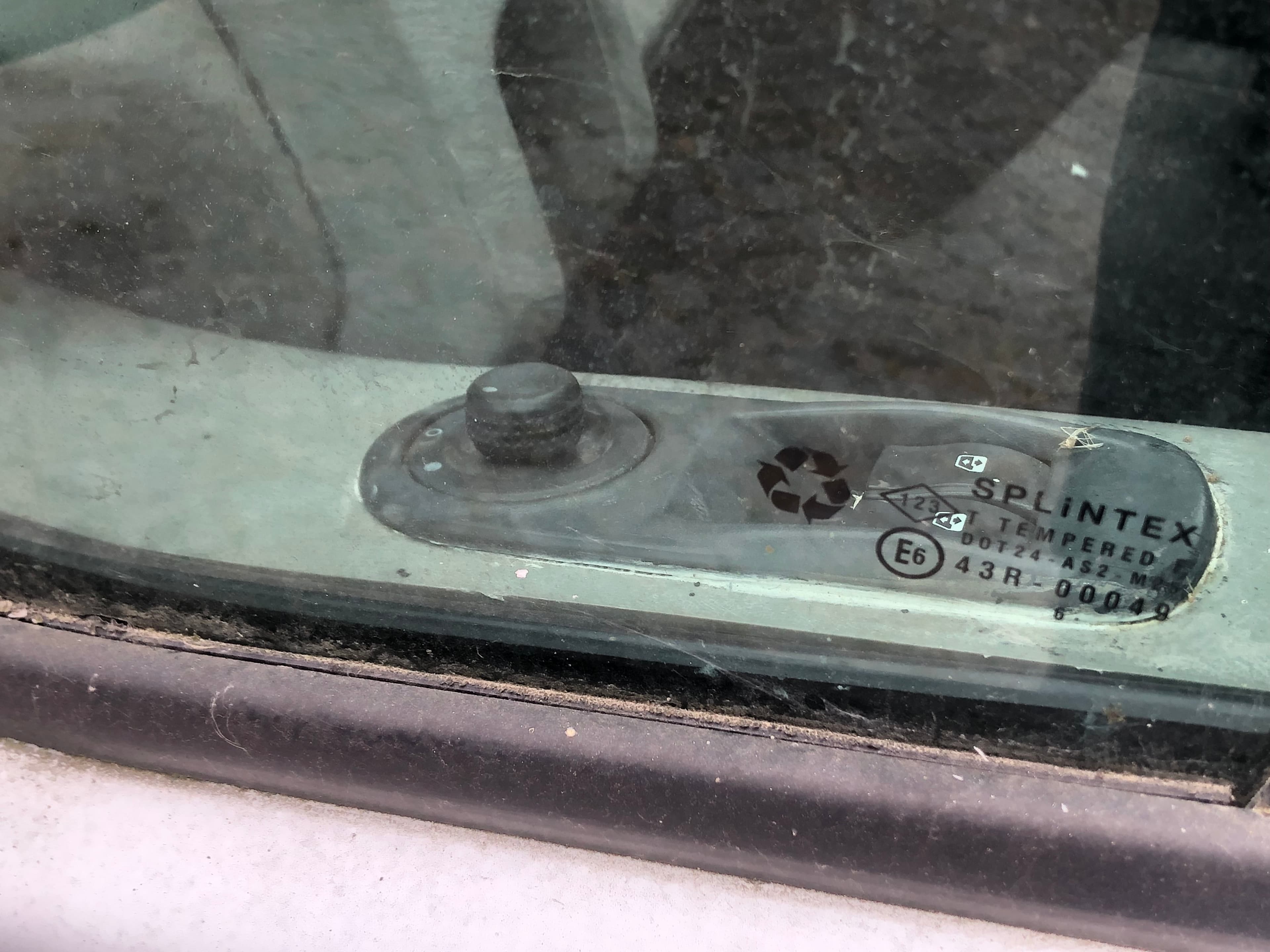 Renault Trafic II Van · Ano 2007 — imagem 13