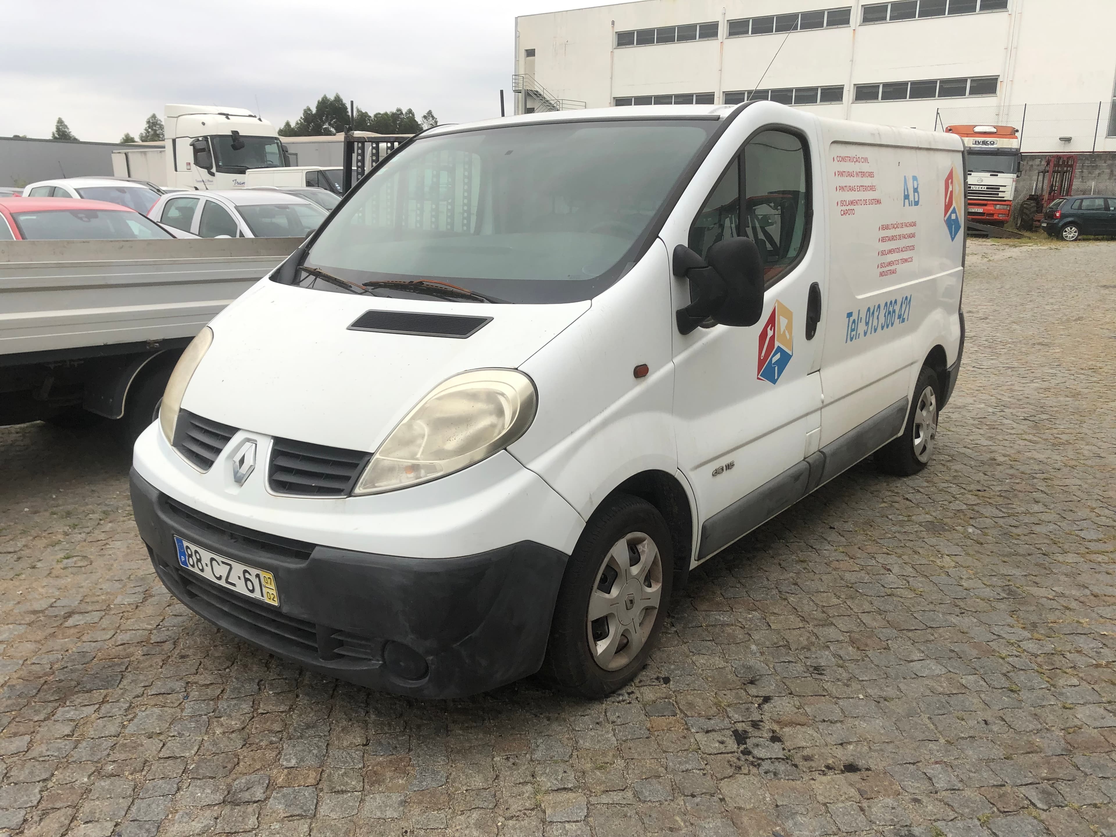 Renault Trafic II Van · Ano 2007 — imagem 3