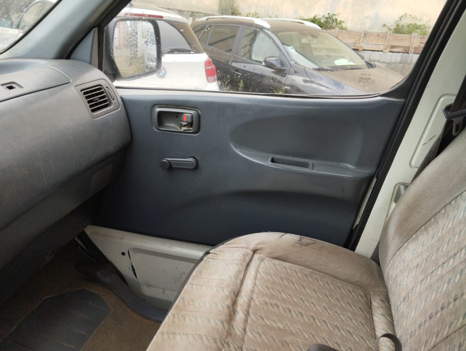 Toyota Hiace · Ano 1997 — imagem 18