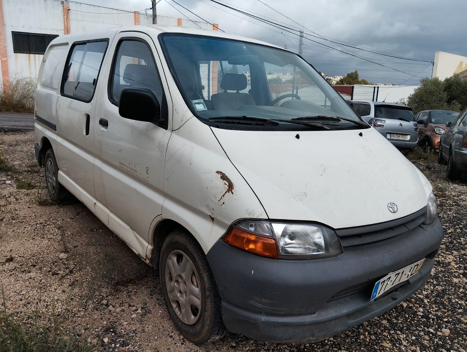 Toyota Hiace · Ano 1997 — imagem 1