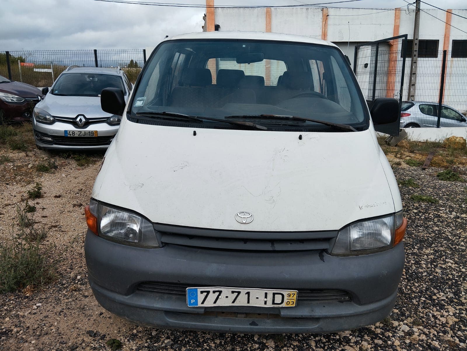 Toyota Hiace · Ano 1997 — imagem 2