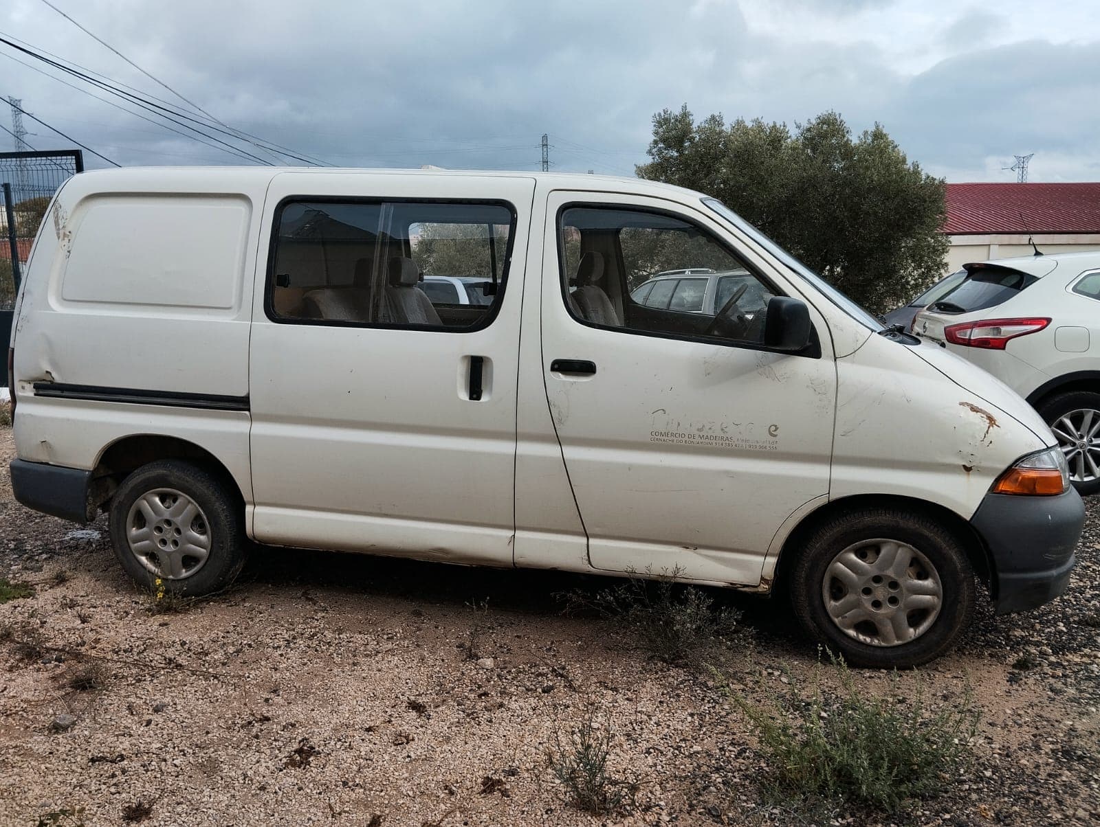 Toyota Hiace · Ano 1997 — imagem 23