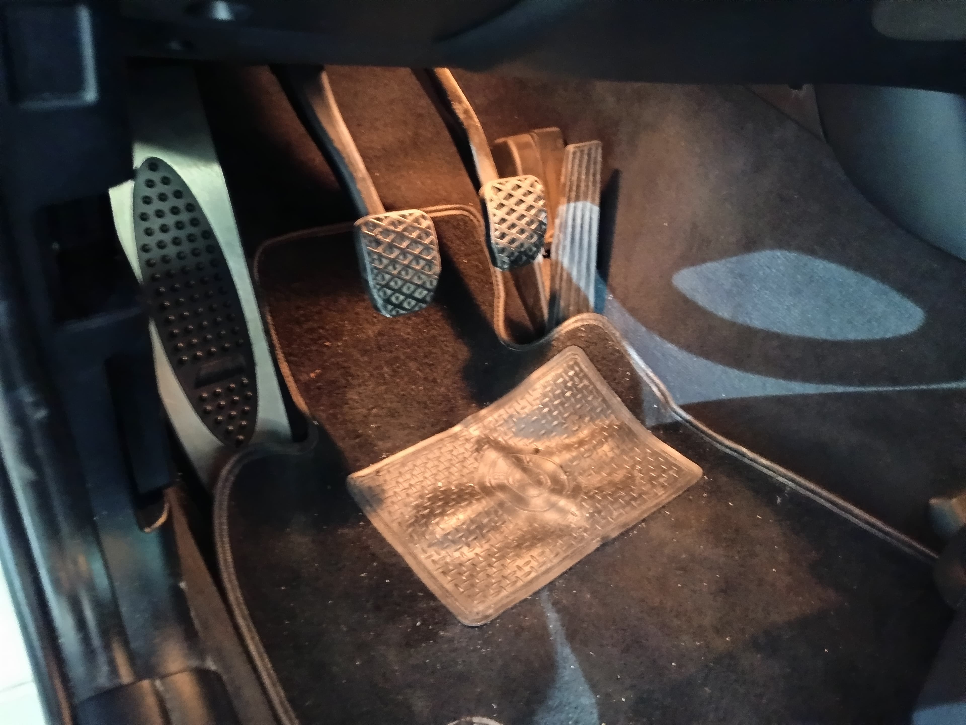 BMW 118D · Ano 2011 — imagen 36