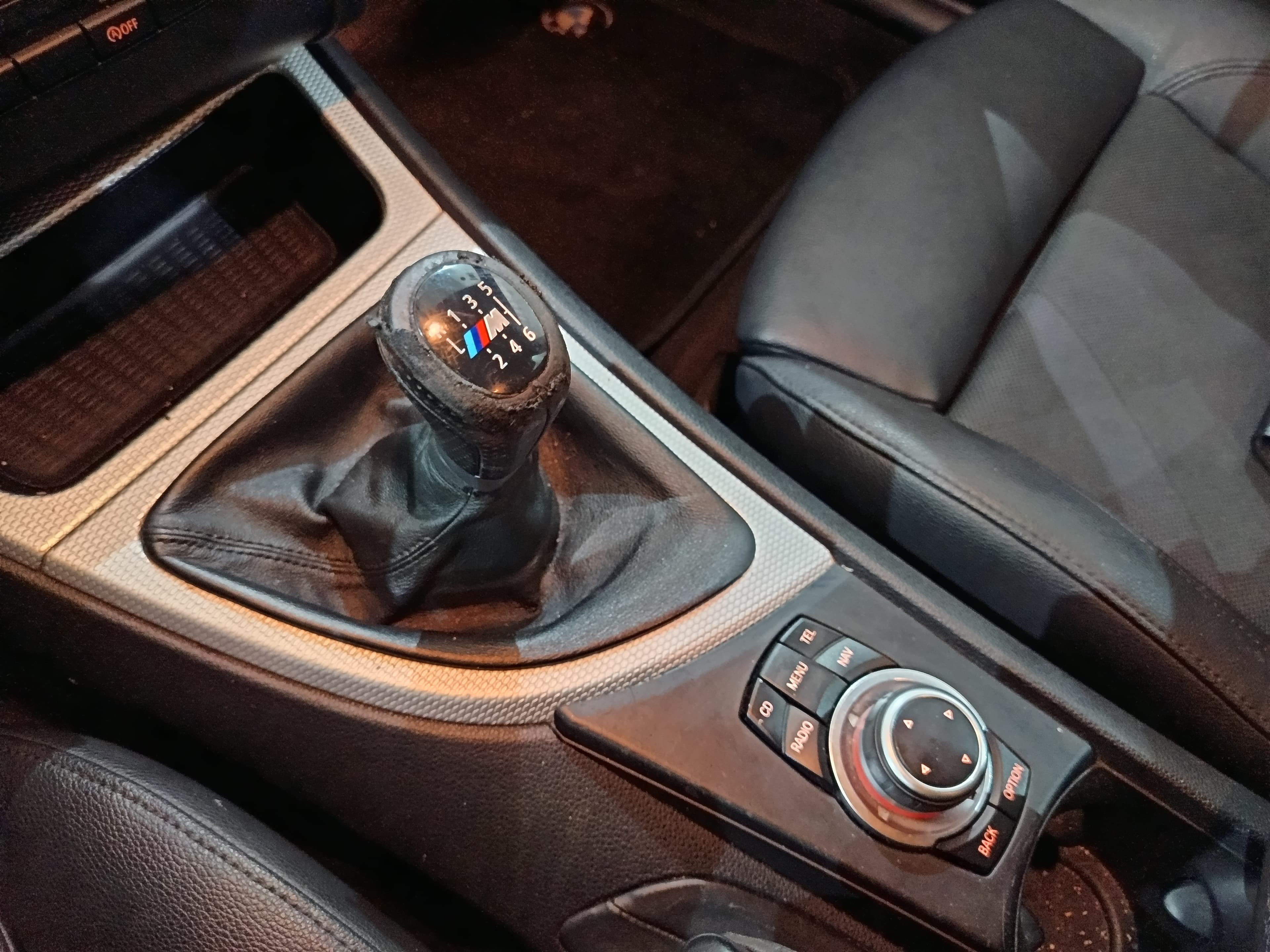 BMW 118D · Ano 2011 — imagen 44
