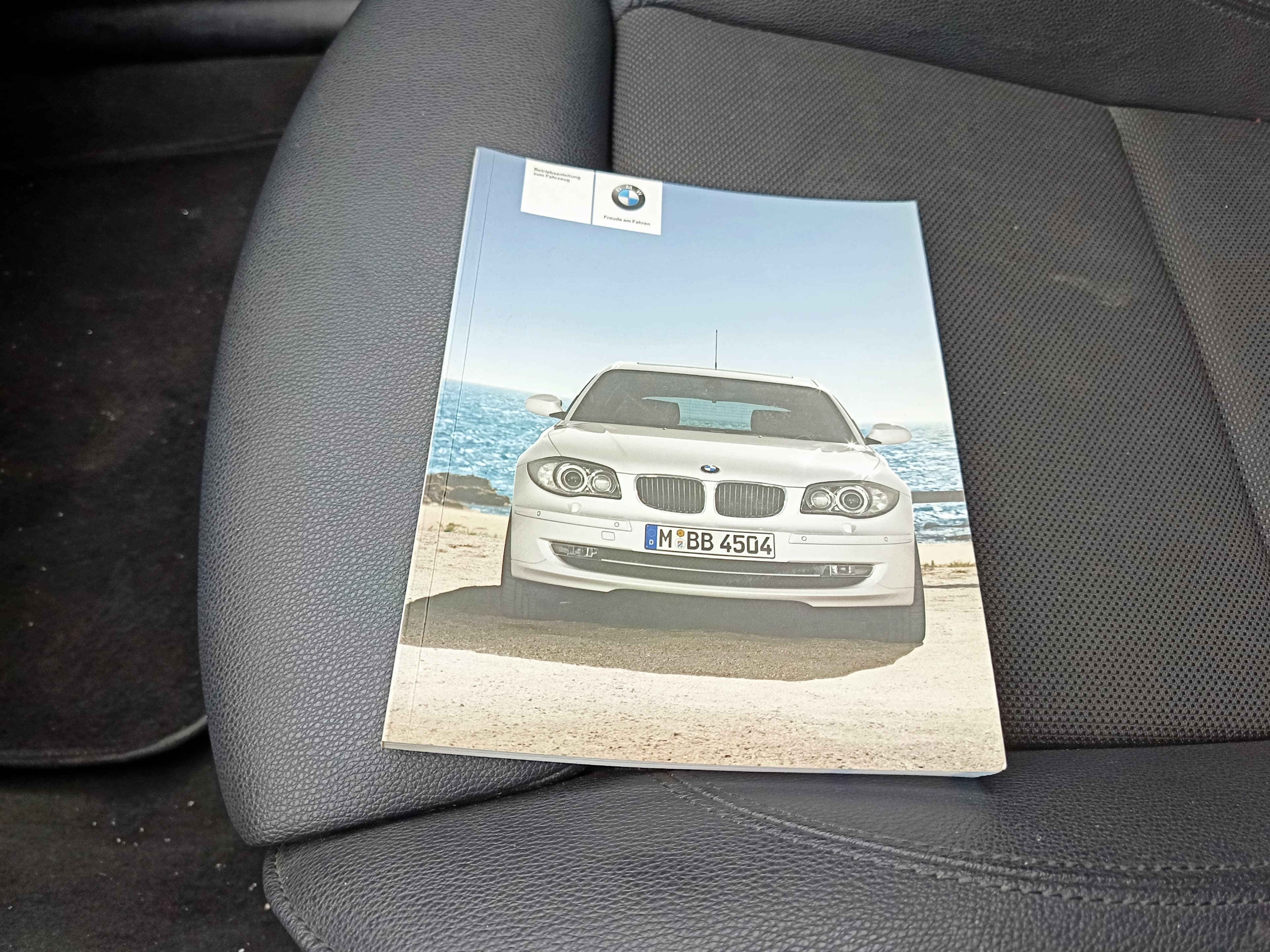 BMW 118D · Ano 2011 — imagen 43