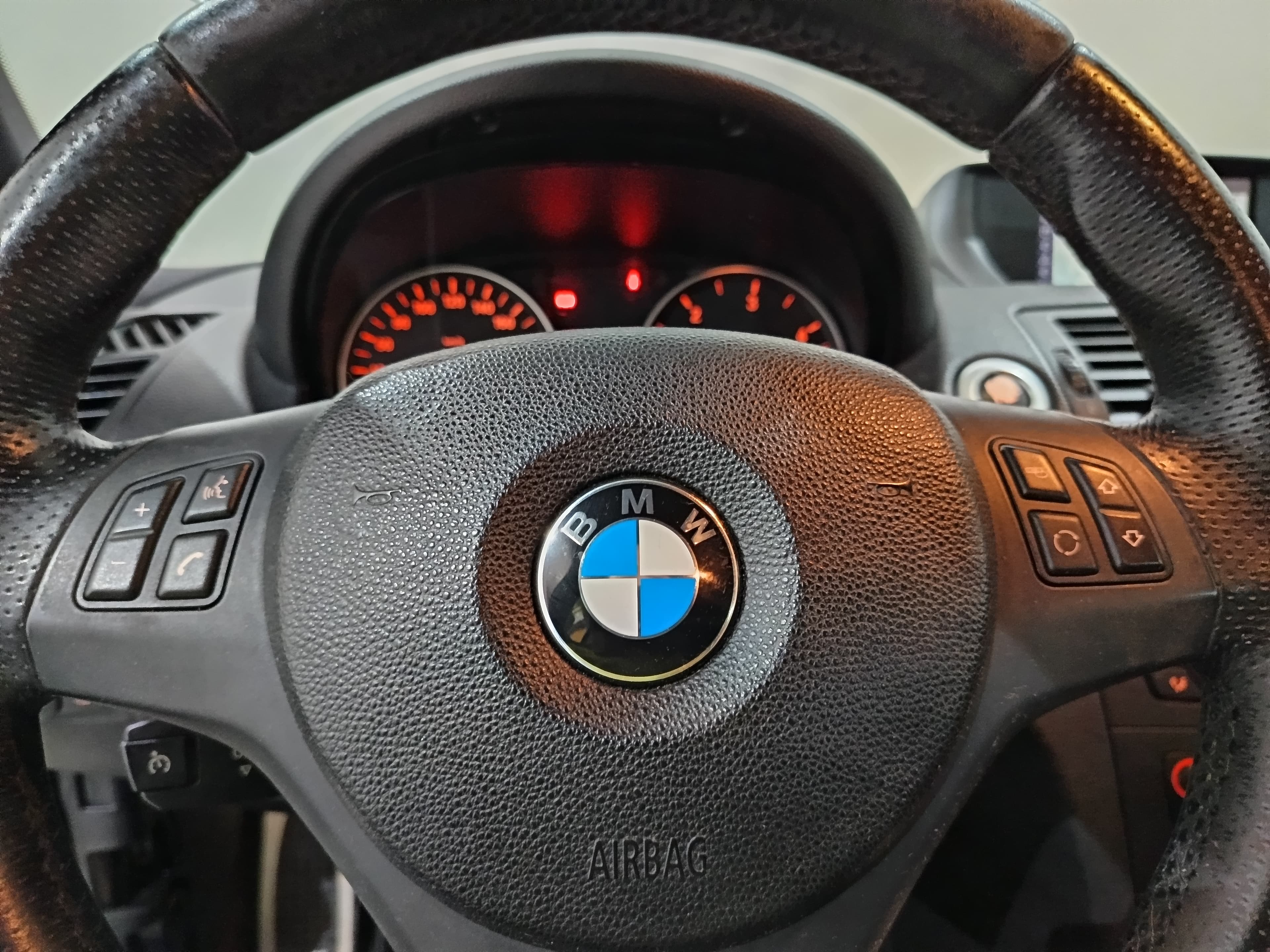 BMW 118D · Ano 2011 — imagen 45