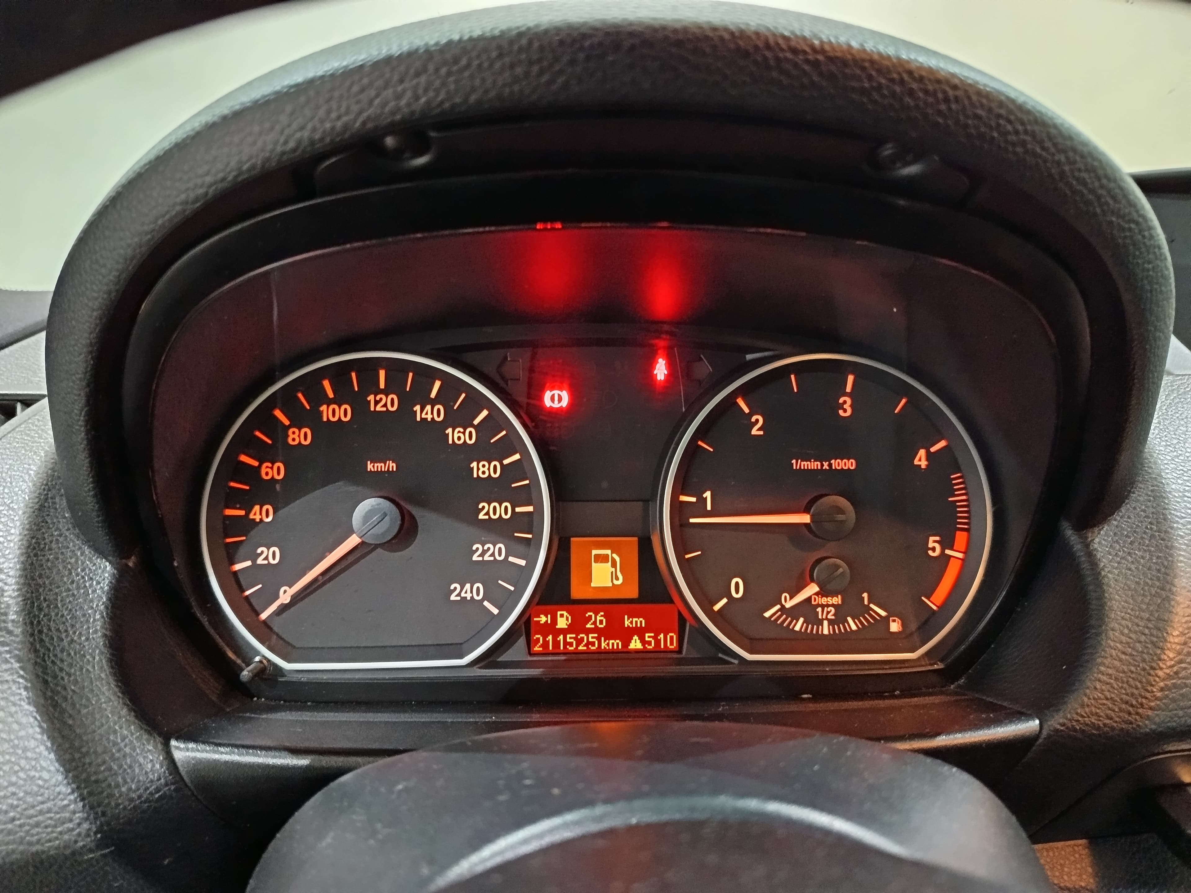BMW 118D · Ano 2011 — imagen 46