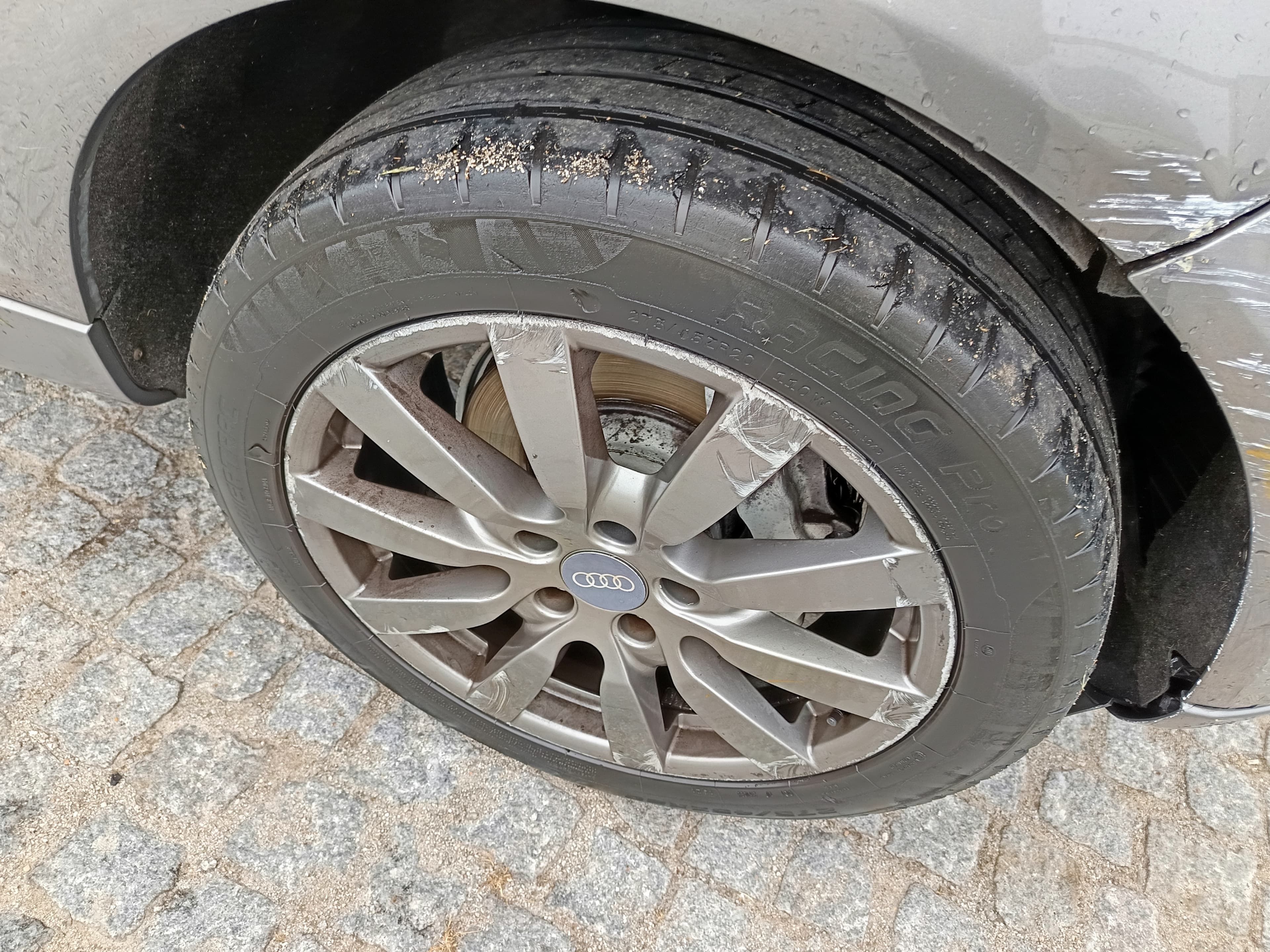 Audi Q7 · Ano 2010 — imagem 14