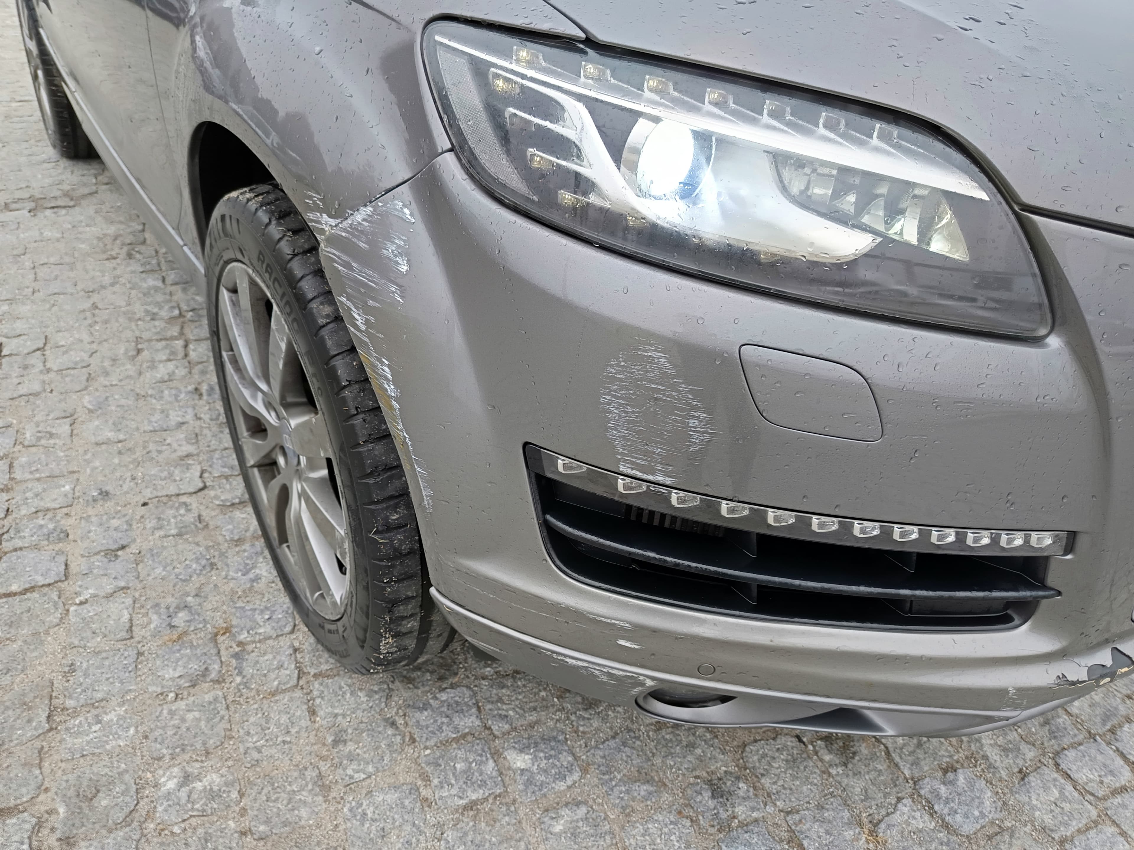 Audi Q7 · Ano 2010 — imagem 13