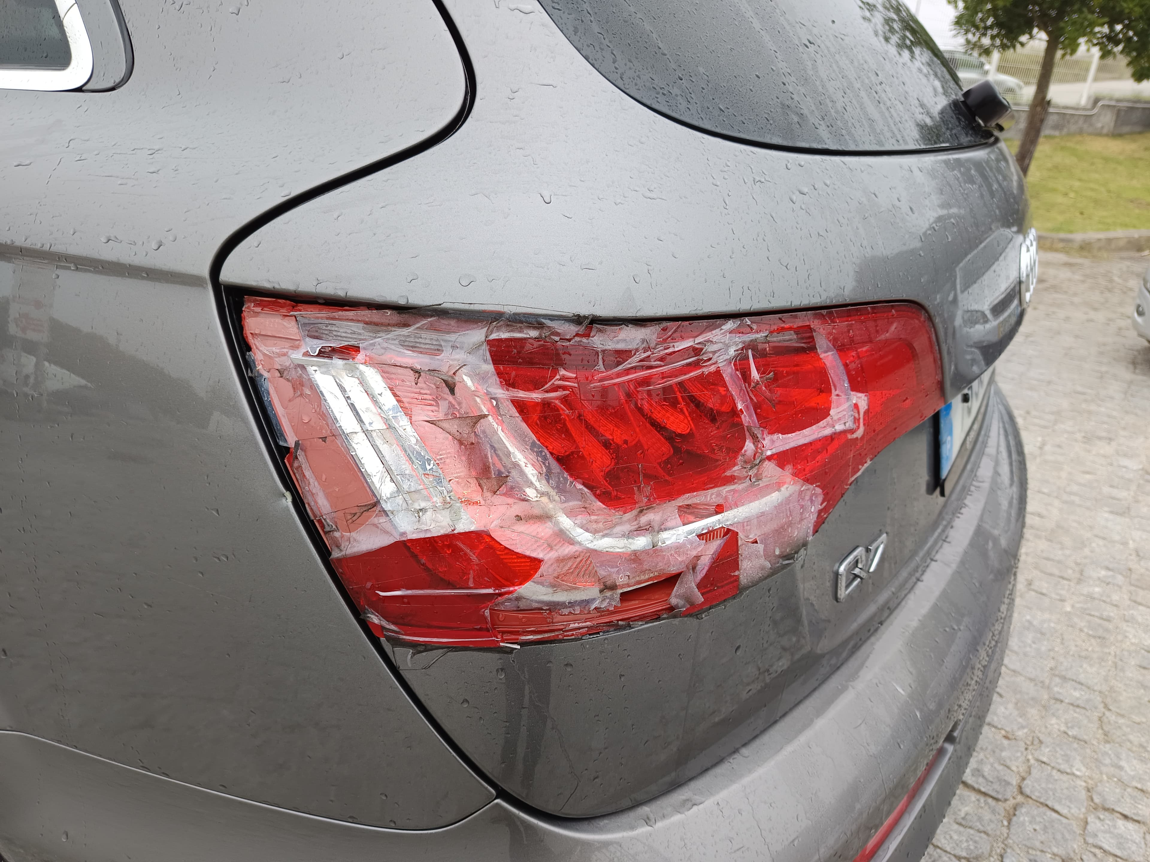 Audi Q7 · Ano 2010 — imagem 10