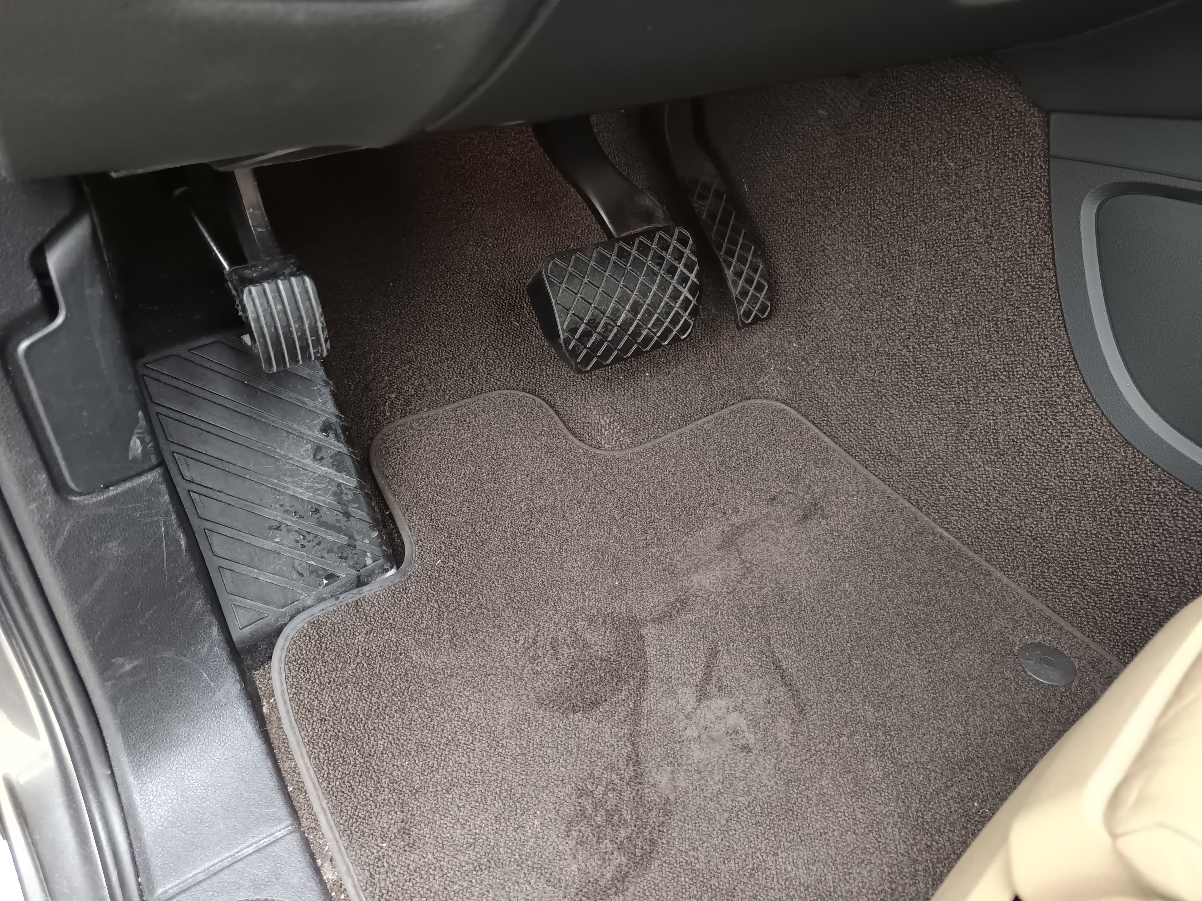 Audi Q7 · Ano 2010 — imagem 64