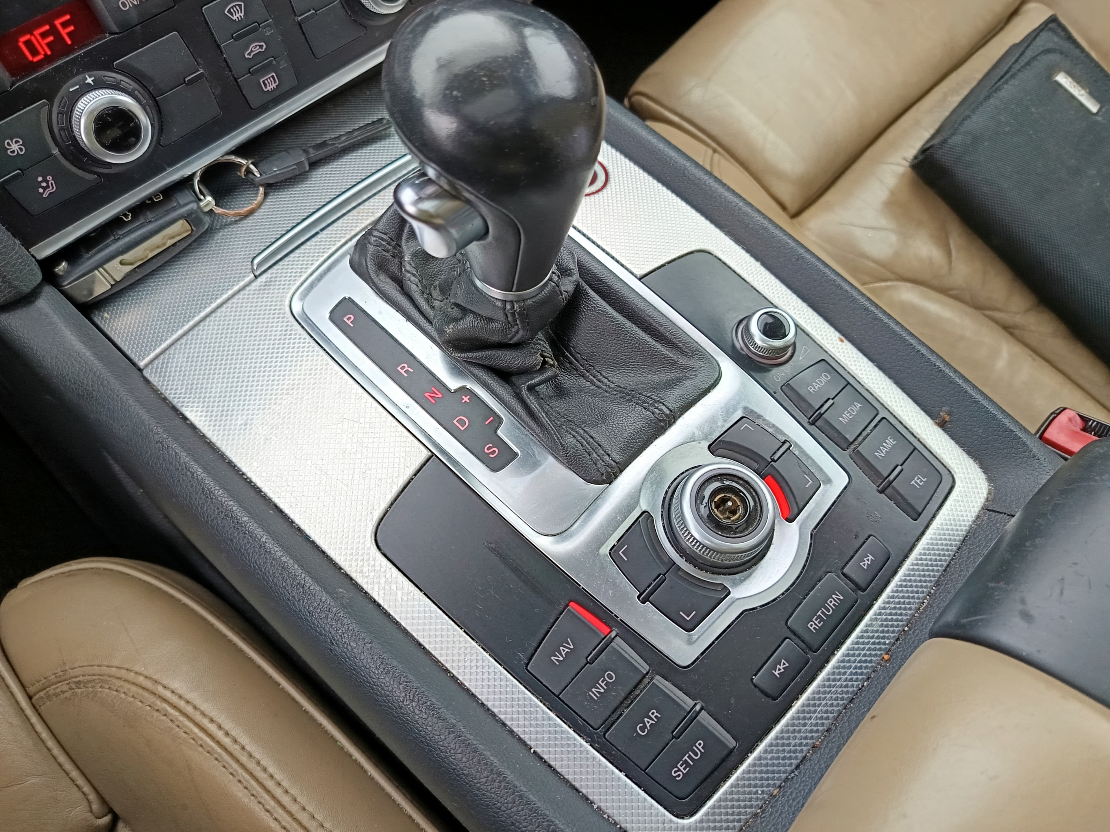 Audi Q7 · Ano 2010 — imagem 70