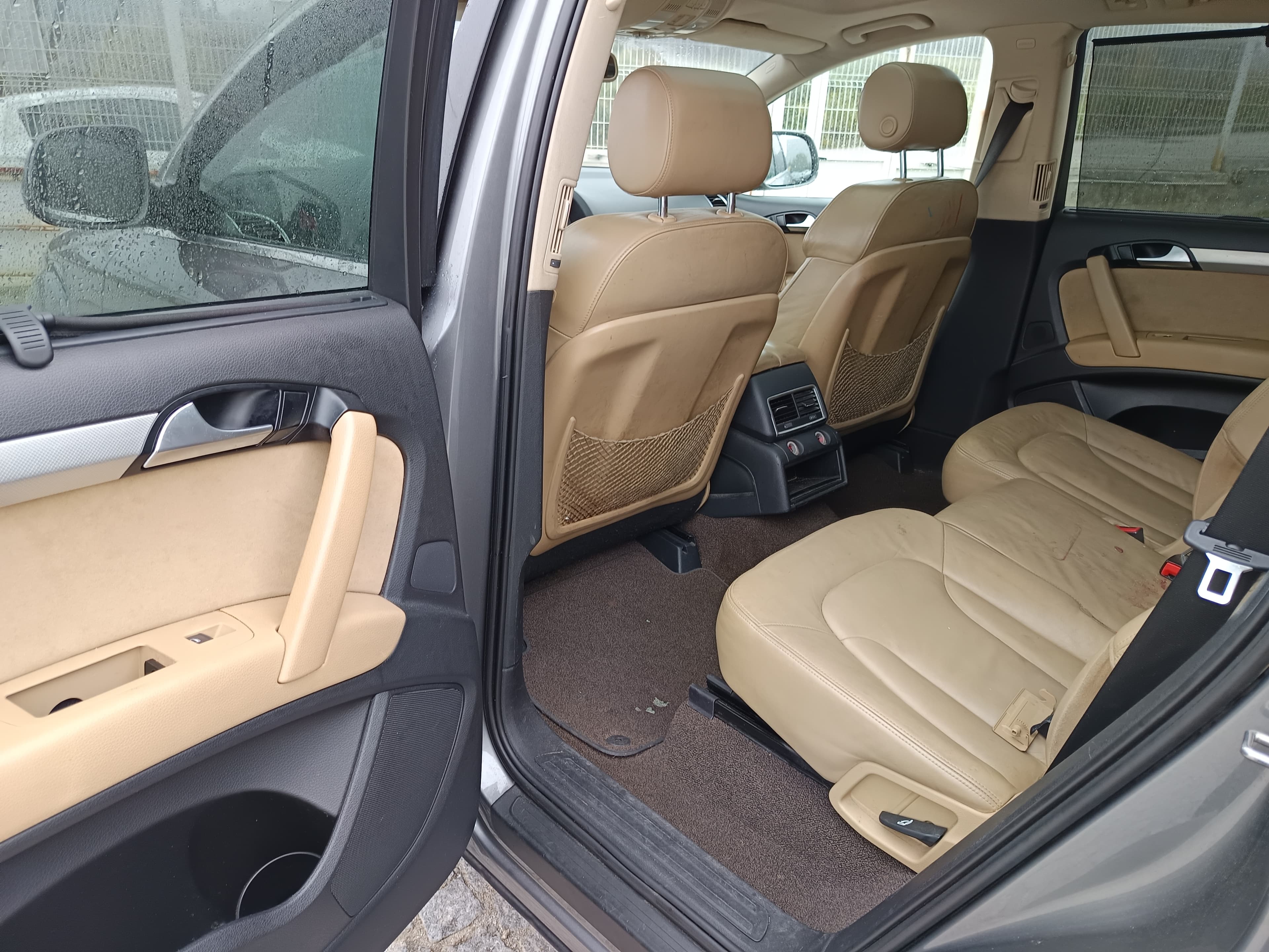 Audi Q7 · Ano 2010 — imagem 44