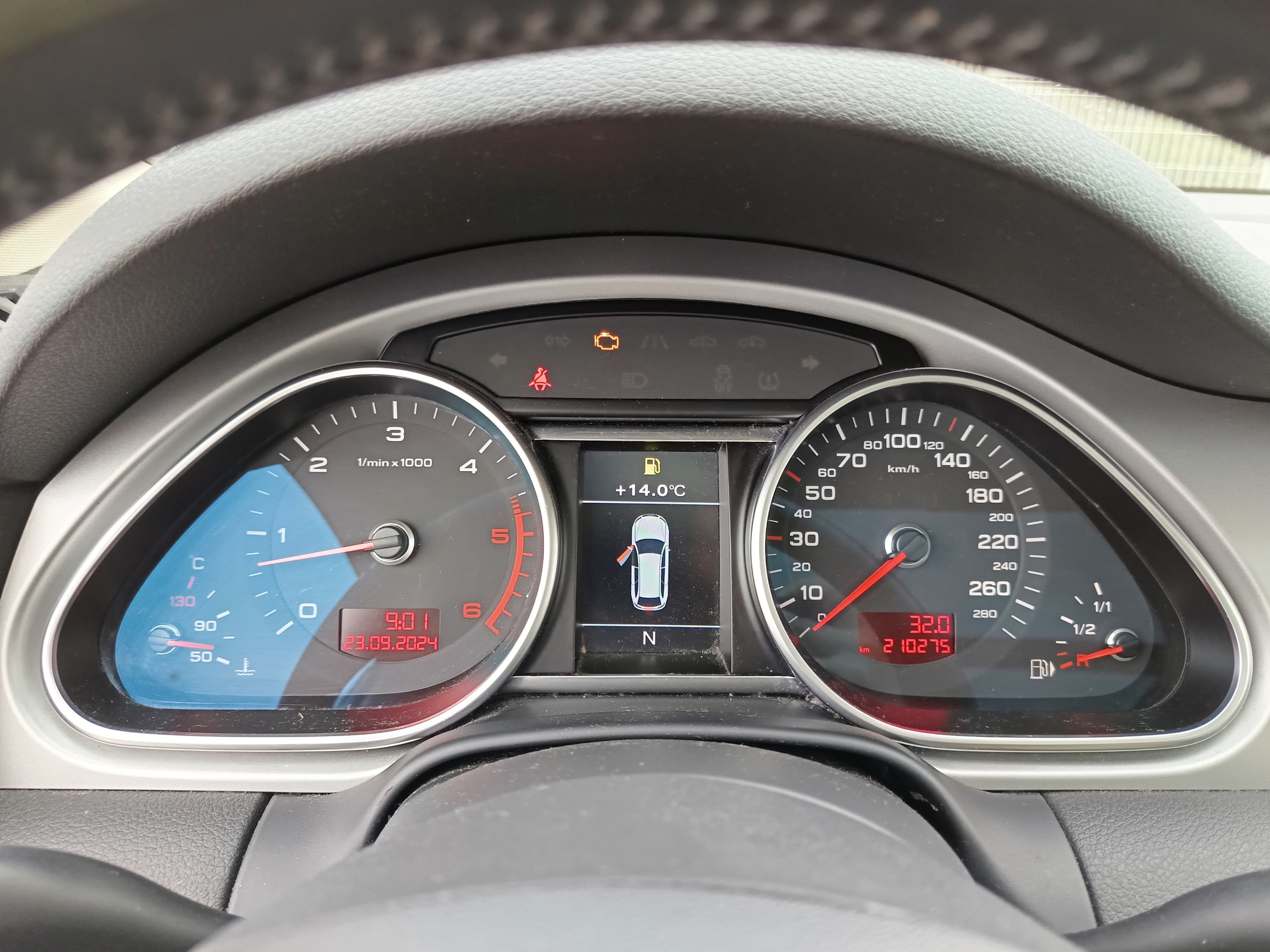 Audi Q7 · Ano 2010 — imagem 57