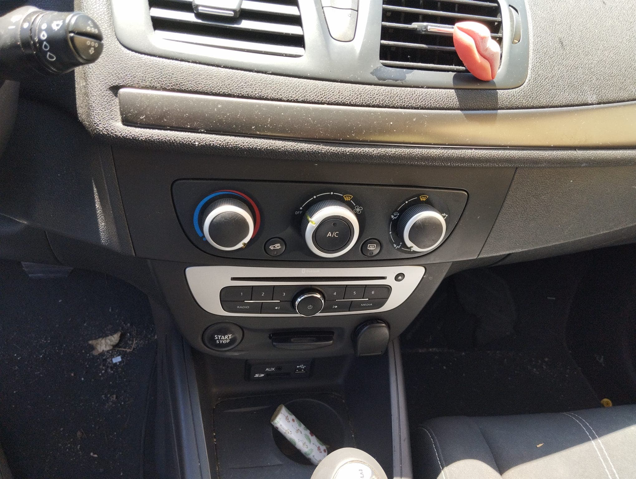 Renault Mégane · Ano 2015 — imagem 19