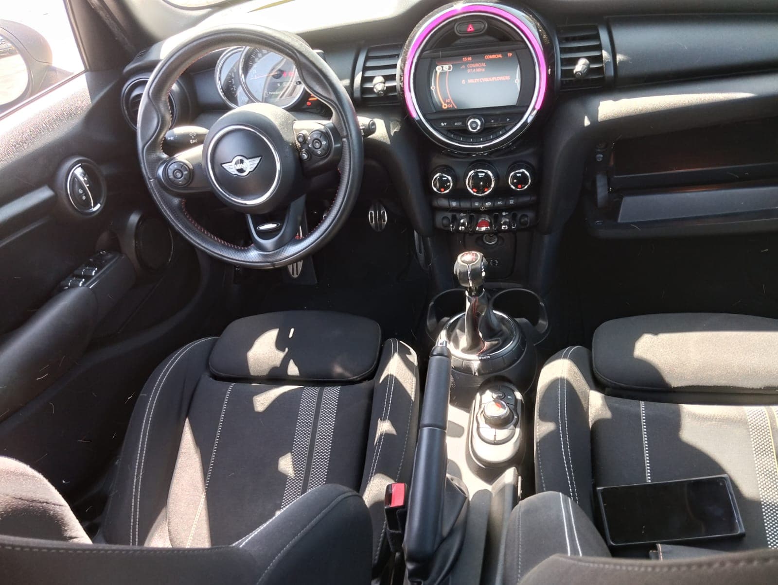 Mini Cooper One D · Ano 2017 — image 27