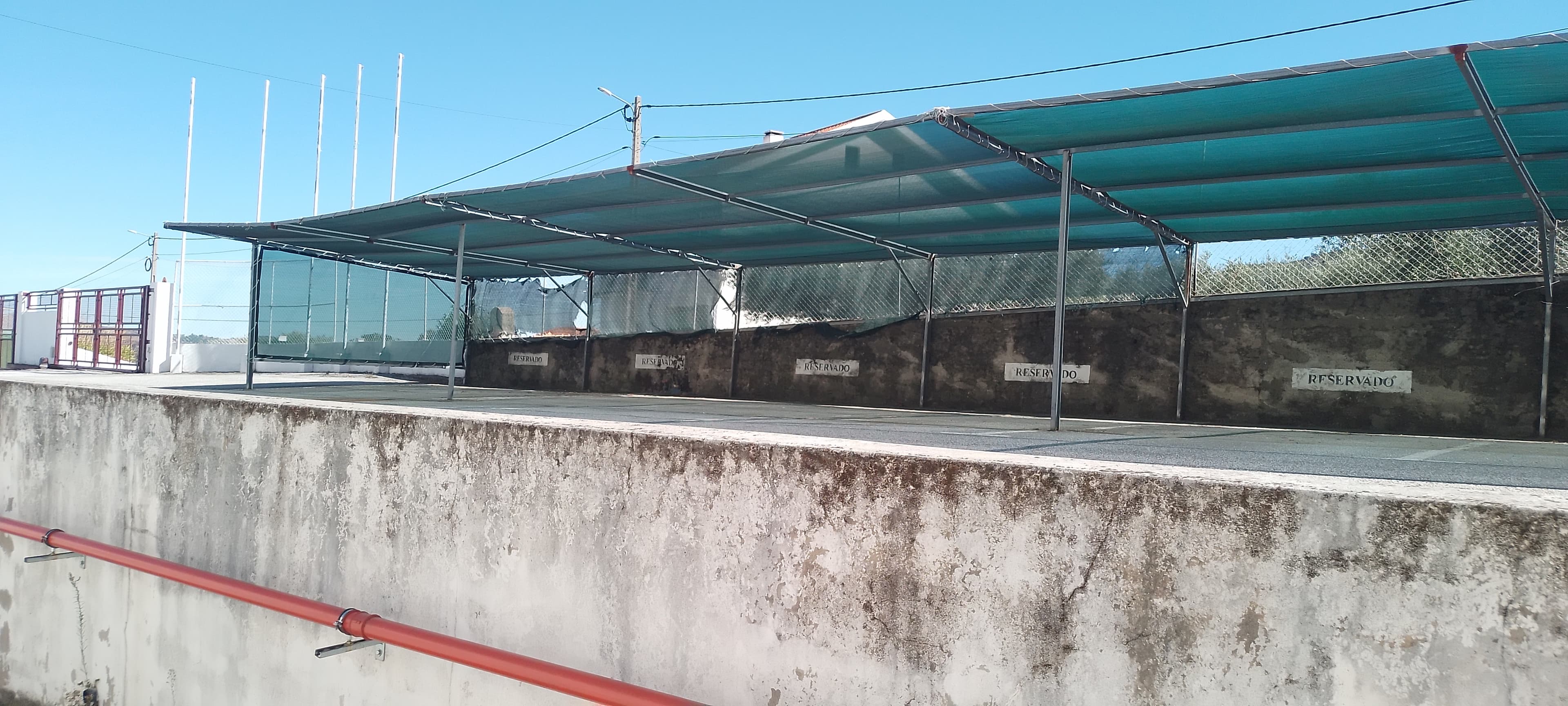Armazém + Lote para Construção · Tabuaço, Viseu — imagen 13