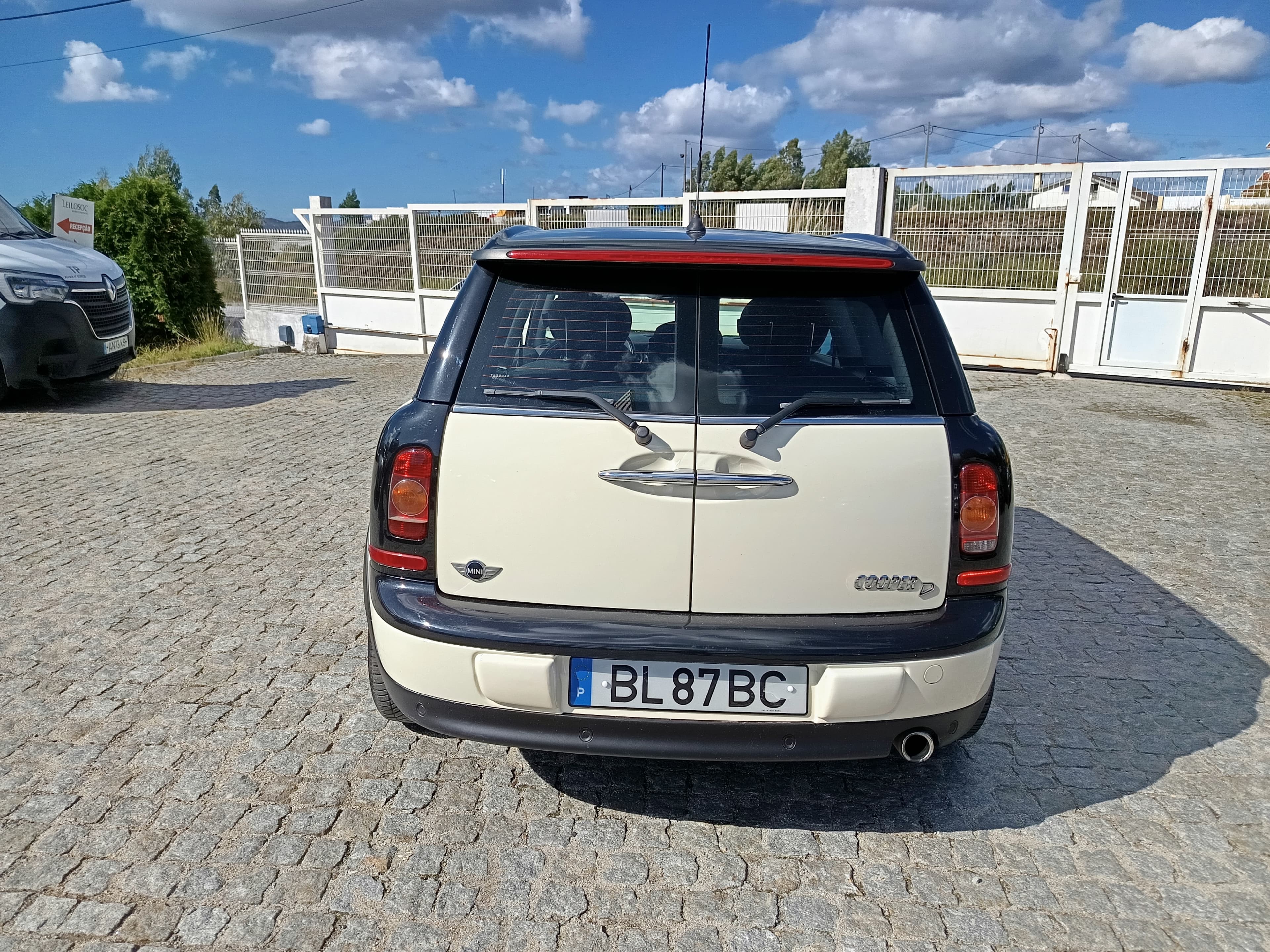 Mini Cooper D · Ano 2010 — imagen 4
