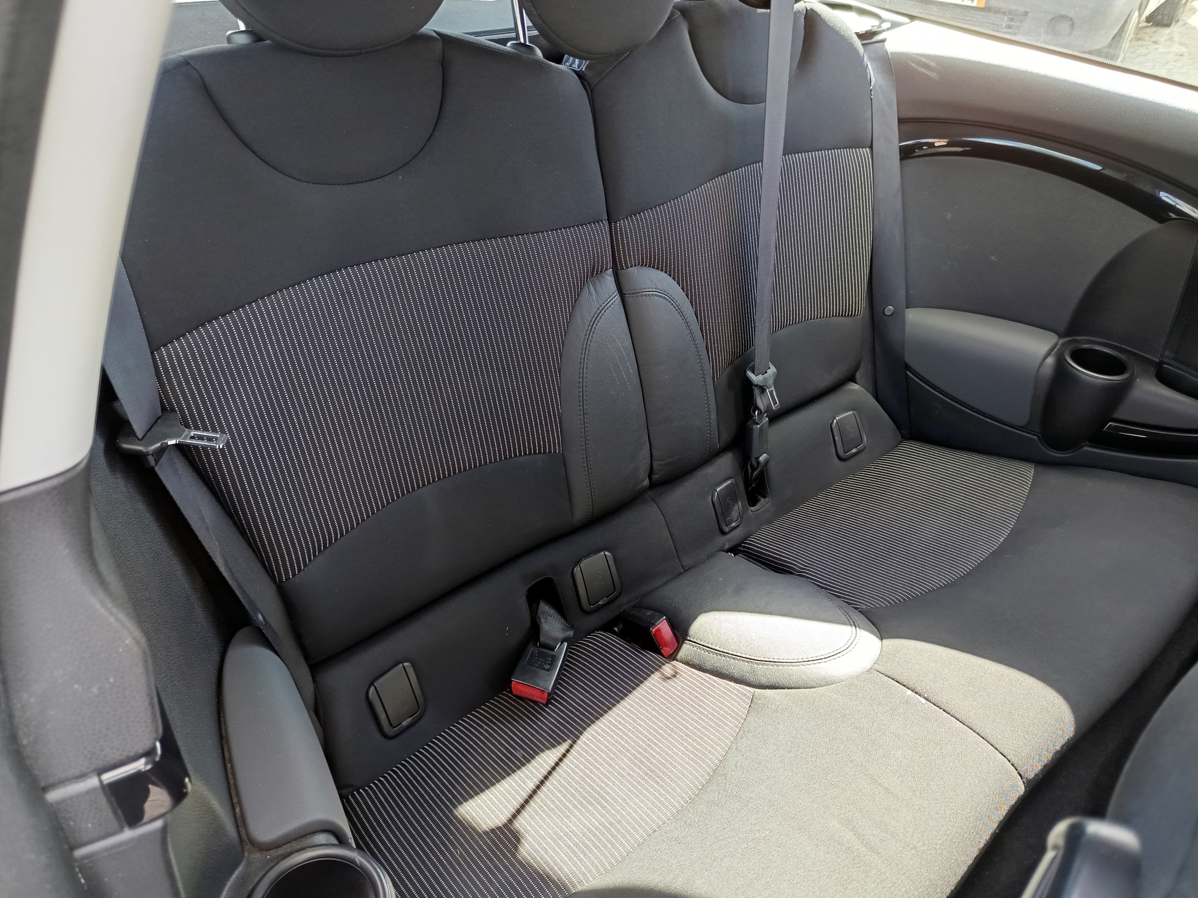 Mini Cooper D · Ano 2010 — imagen 19