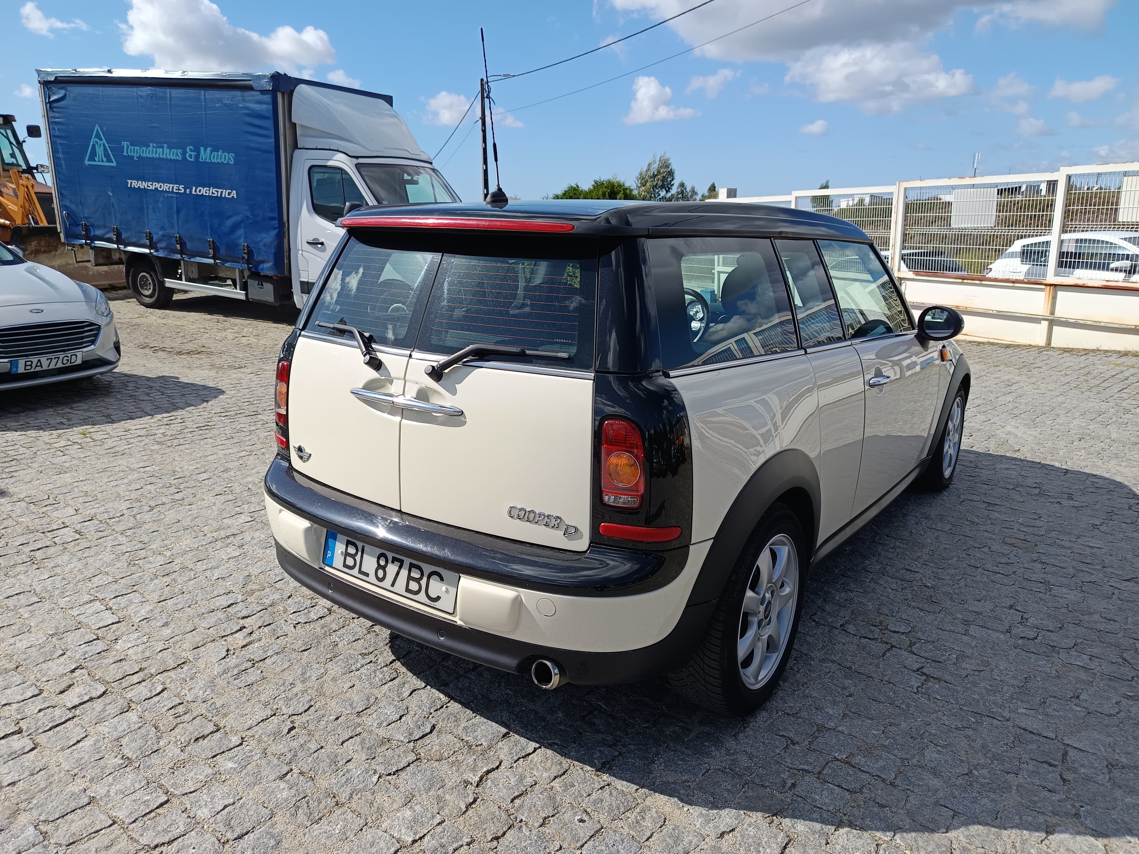 Mini Cooper D · Ano 2010 — imagen 6