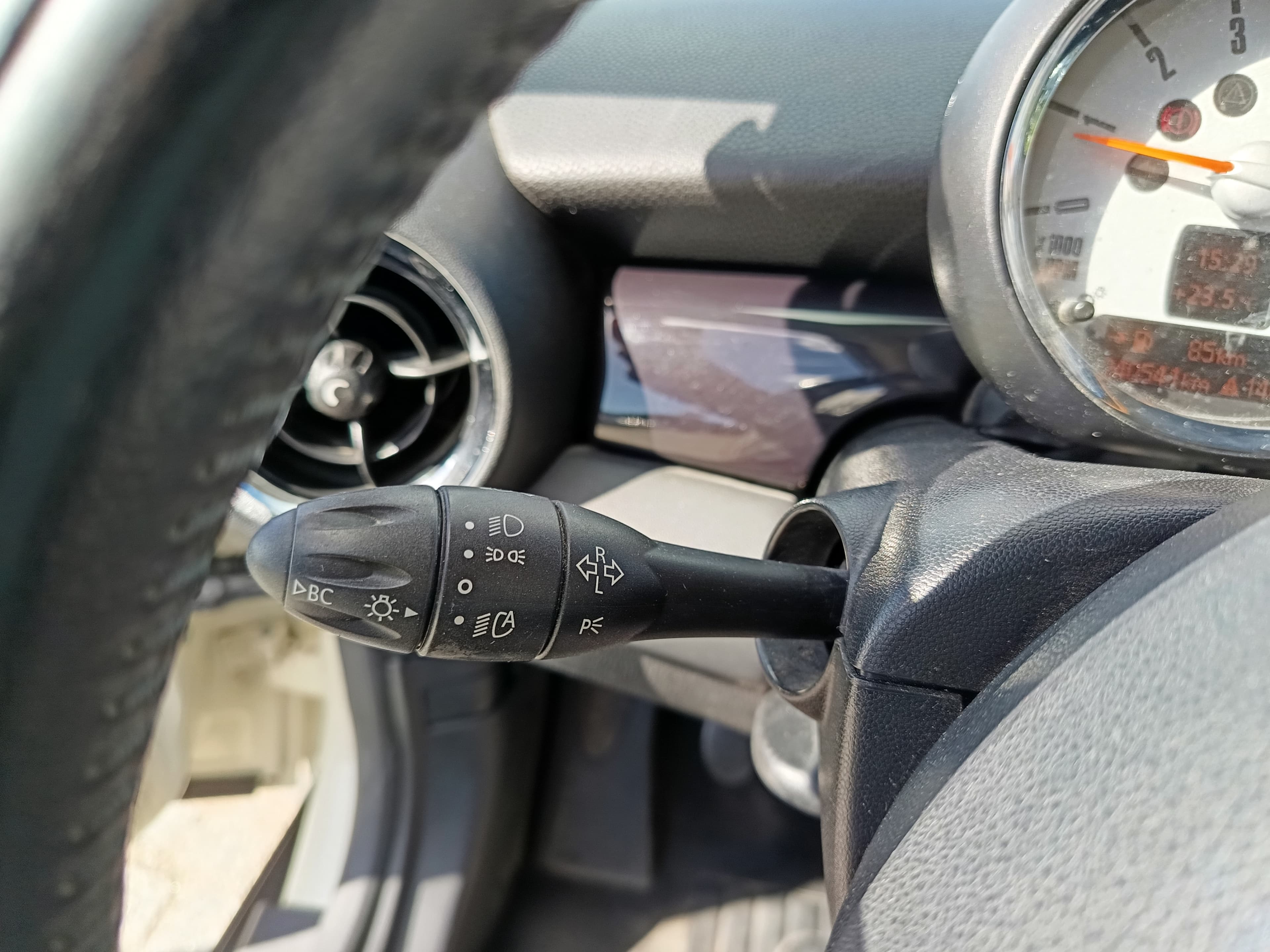 Mini Cooper D · Ano 2010 — imagen 35