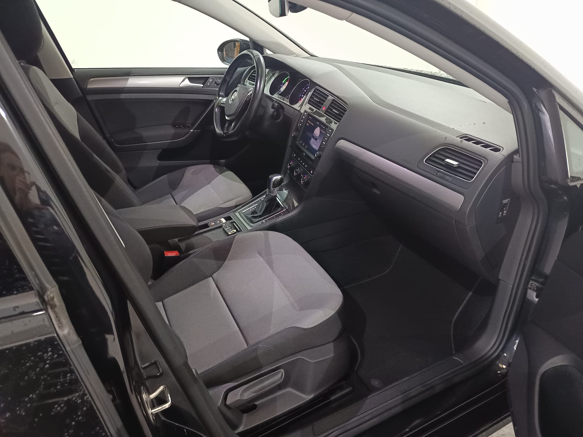 Volkswagen Golf · Ano 2016 — imagen 21