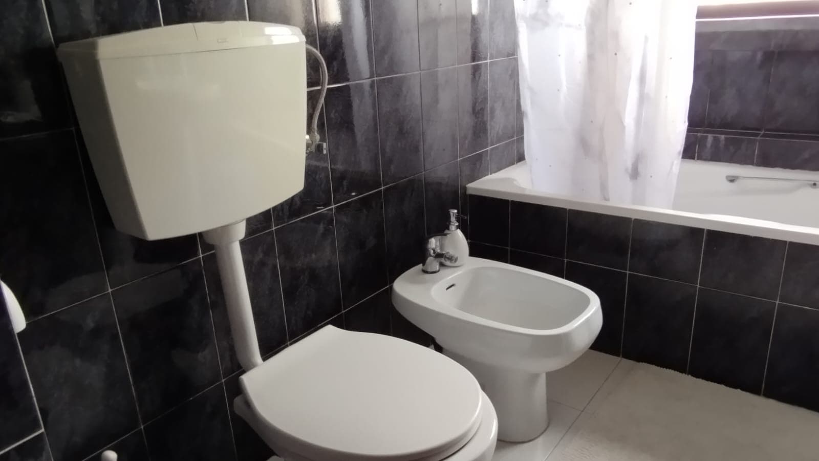 Apartamento T2 · Leiria — imagem 7