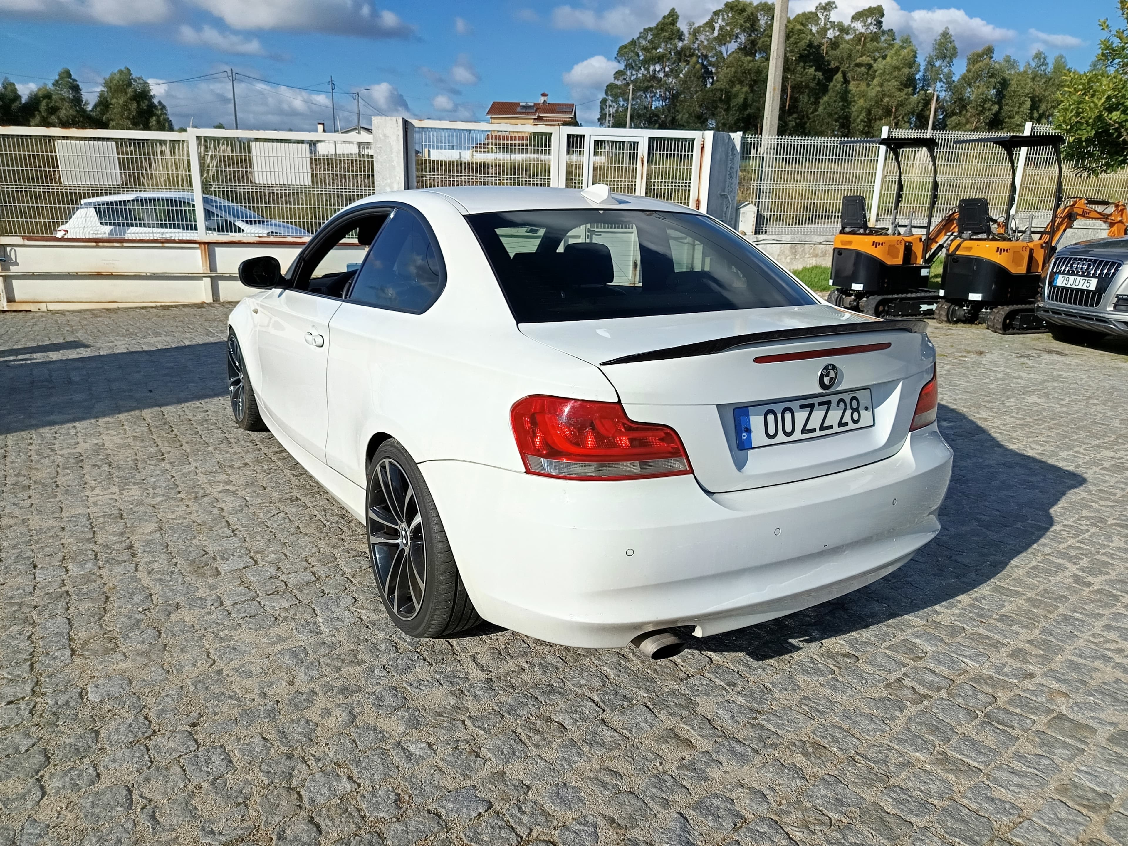 BMW 118d · Ano 2012 — imagem 6